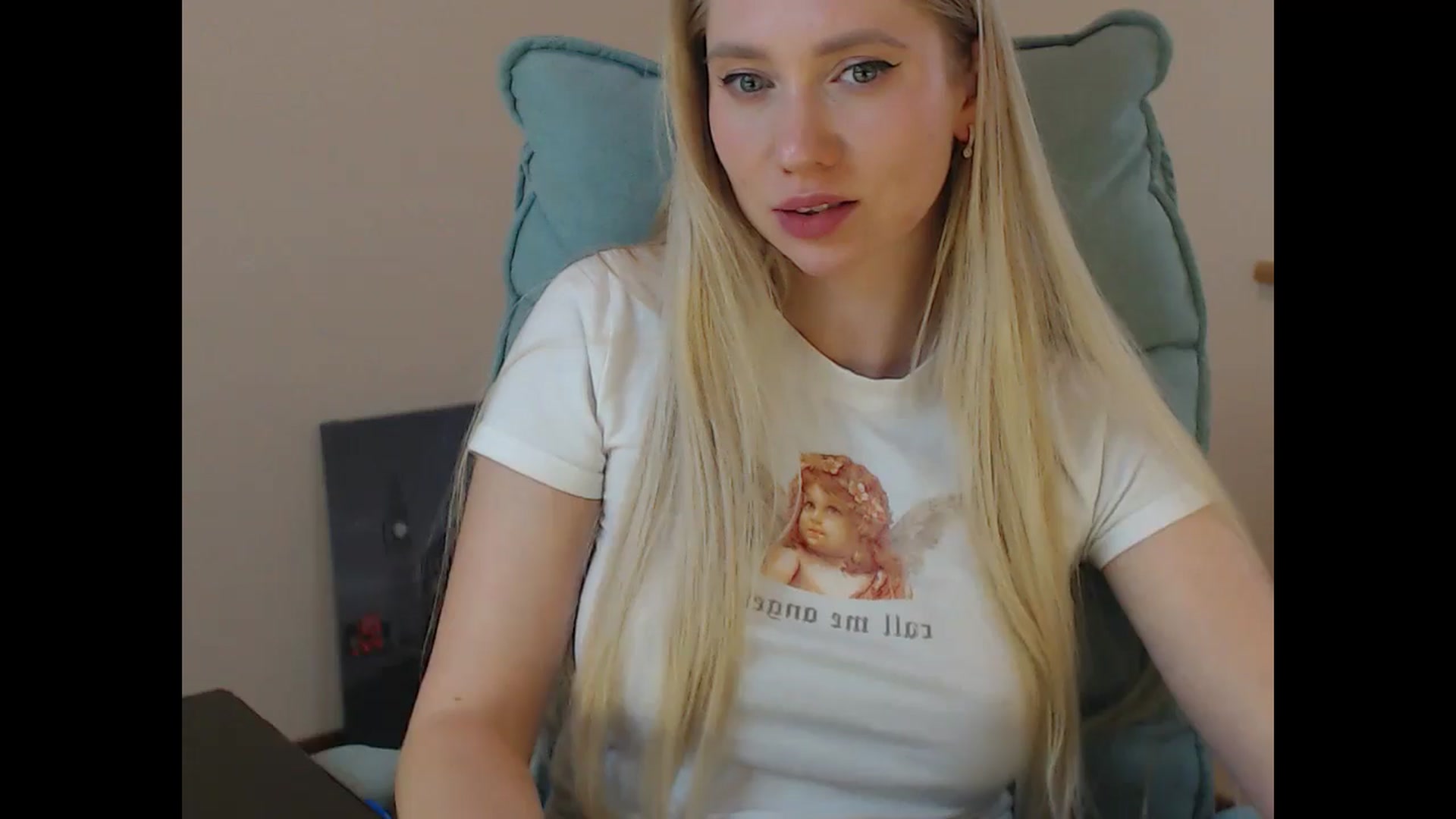 Gallery image thumbnail from Miss_Sylvia's myfreecams stream on, 03/02/2026, 21:17 image 14 of 20