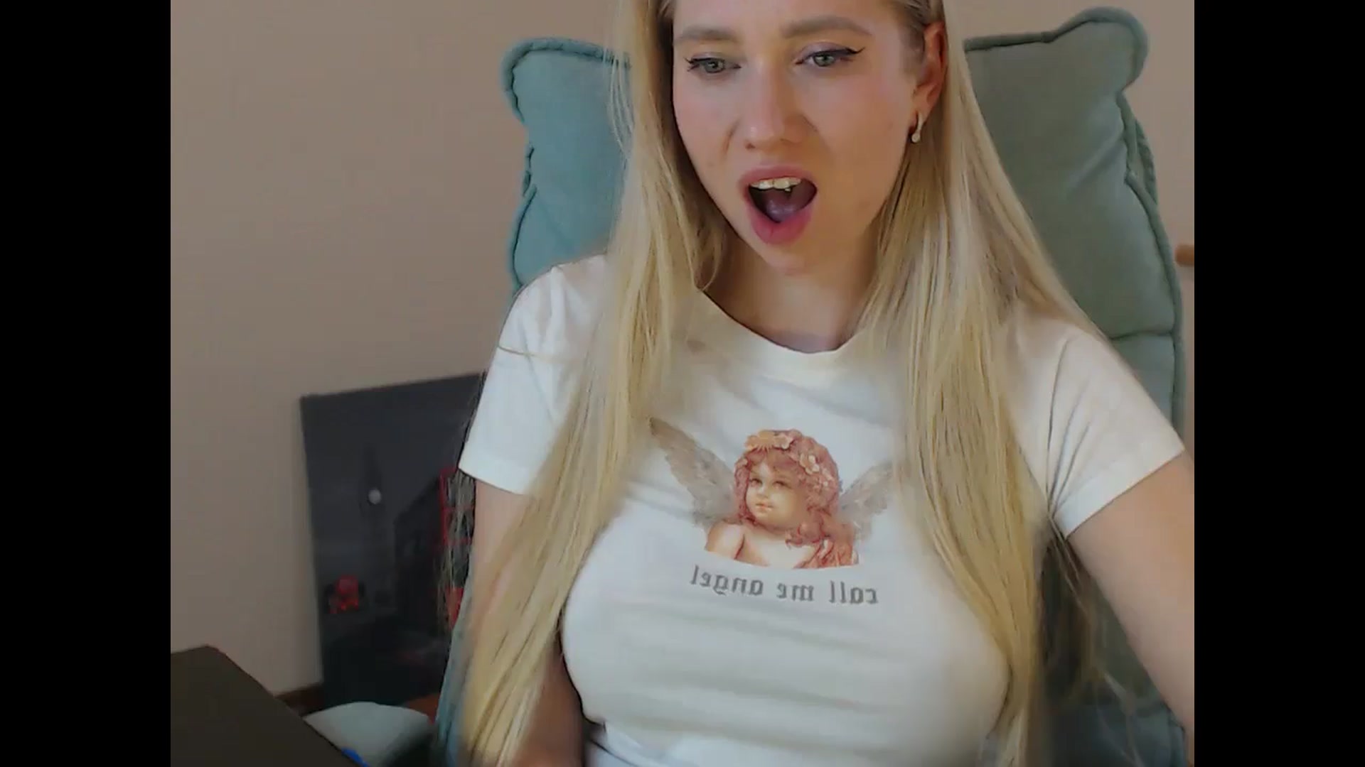 Gallery image thumbnail from Miss_Sylvia's myfreecams stream on, 03/02/2026, 21:17 image 3 of 20