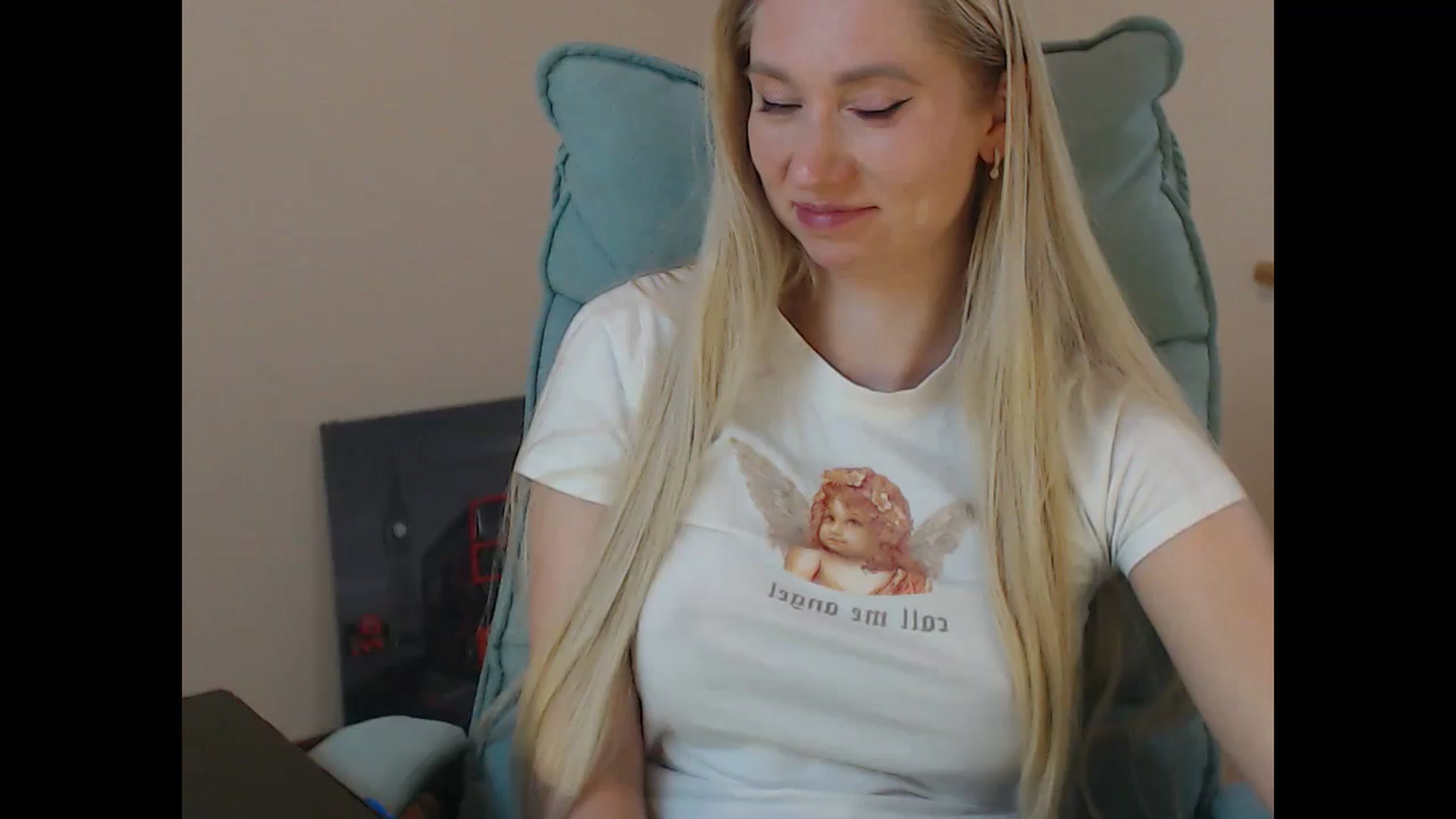 Gallery image thumbnail from Miss_Sylvia's myfreecams stream on, 03/02/2026, 21:17 image 12 of 20