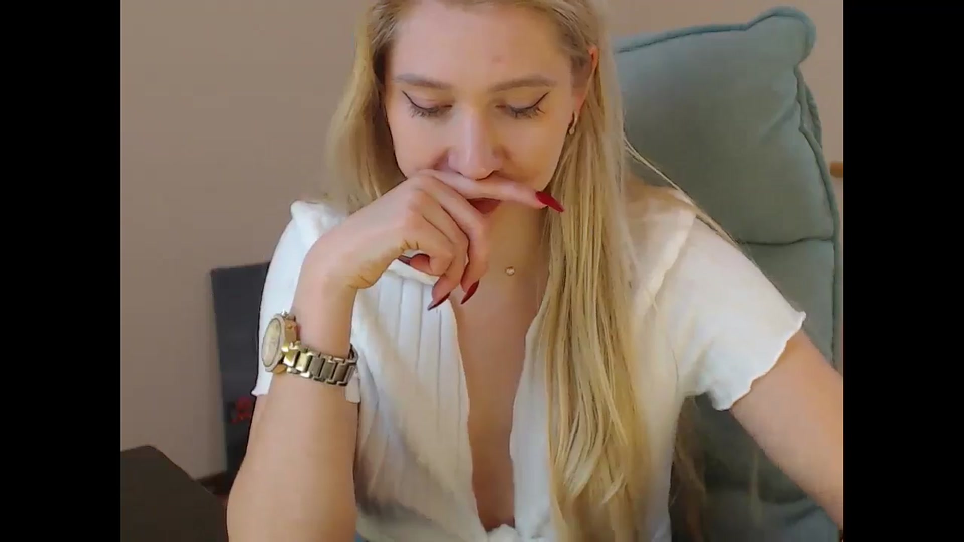 Gallery image thumbnail from Miss_Sylvia's myfreecams stream on, 03/06/2026, 20:05 image 13 of 20