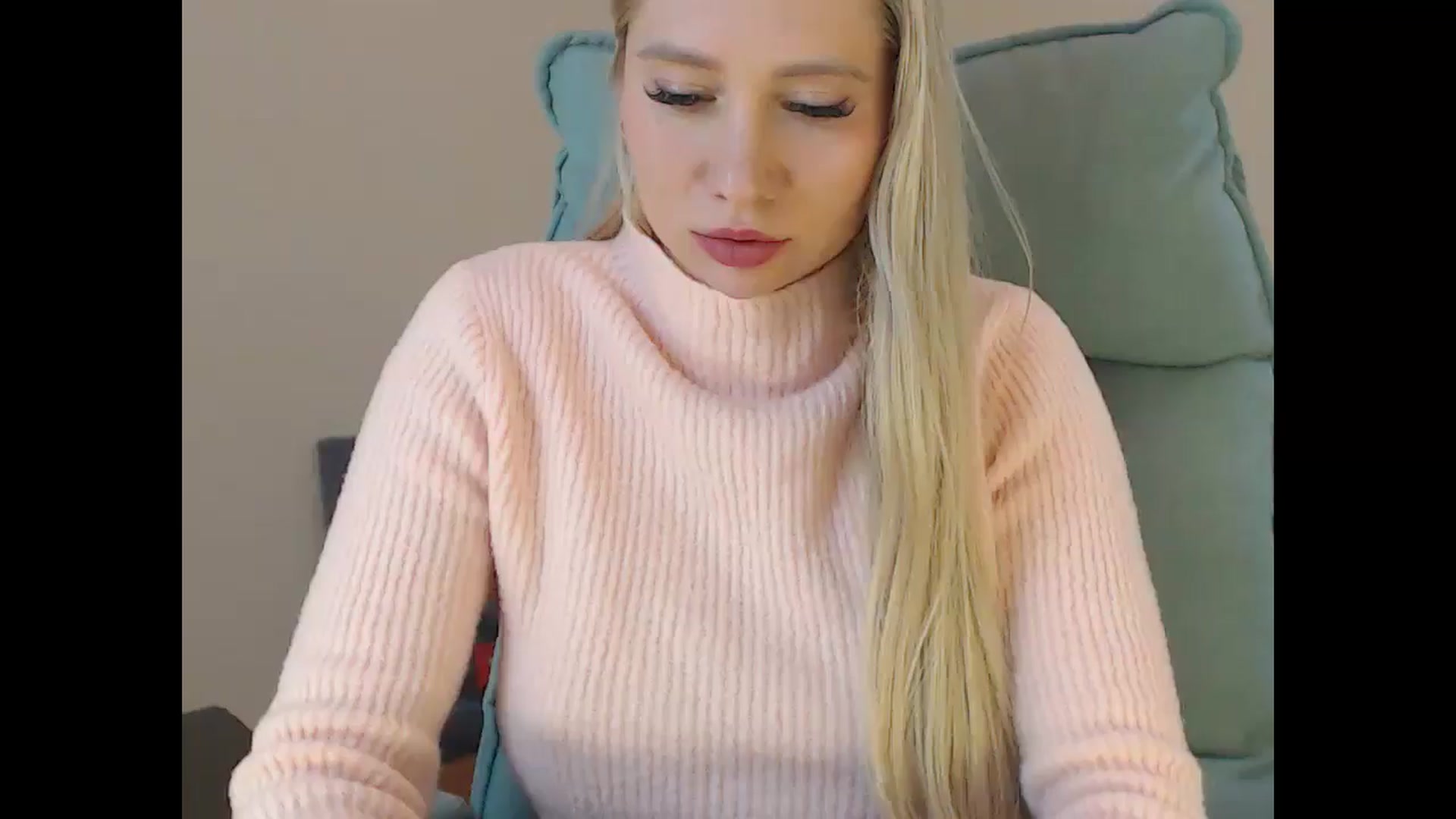 Gallery image thumbnail from Miss_Sylvia's myfreecams stream on, 03/07/2026, 19:57 image 18 of 20