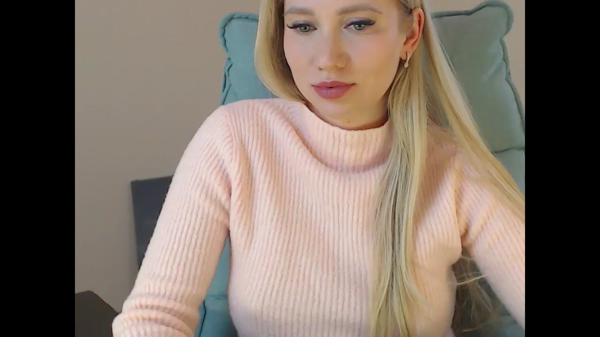 Gallery image thumbnail from Miss_Sylvia's myfreecams stream on, 03/07/2026, 19:57 image 10 of 20