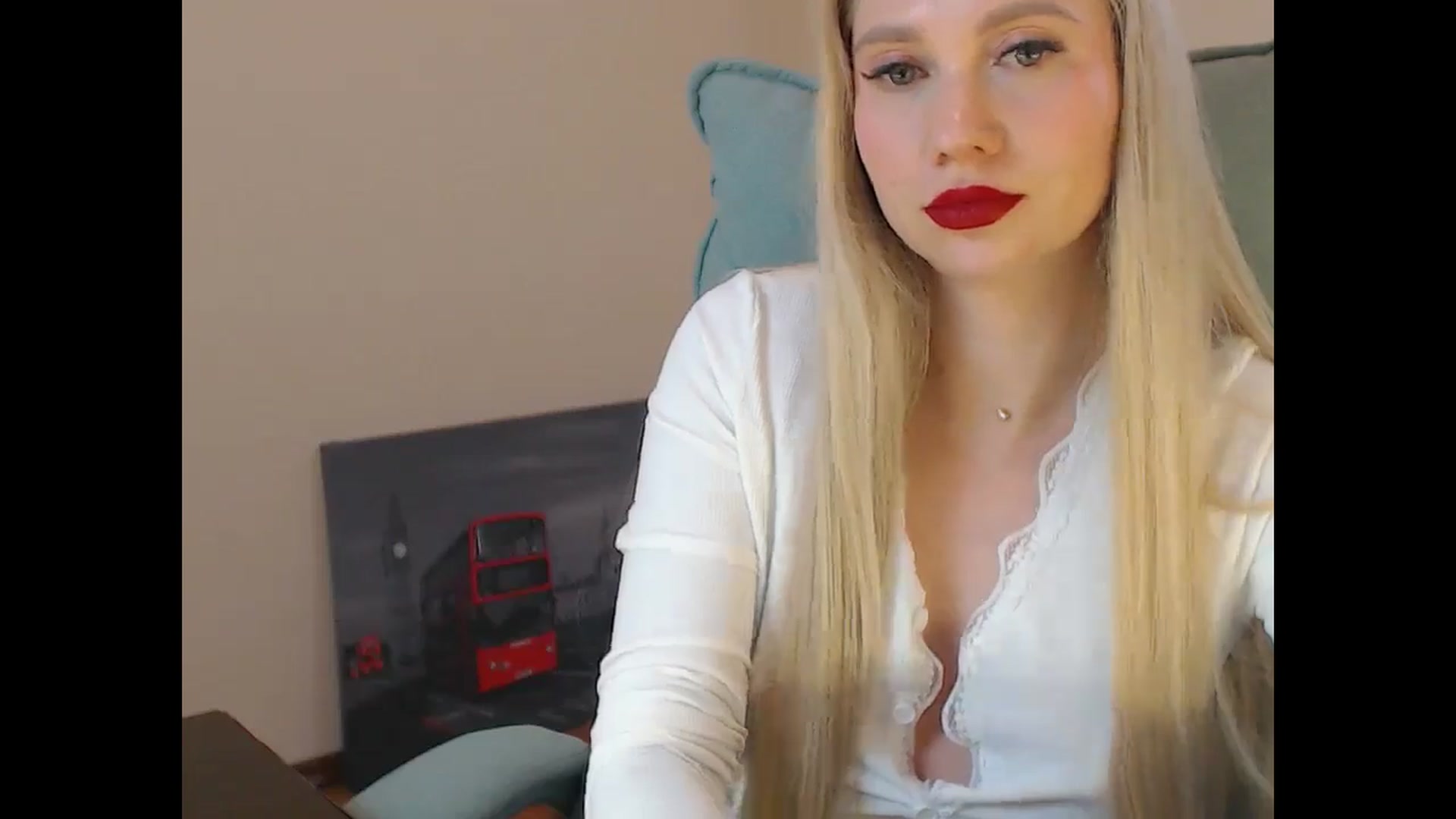 Gallery image thumbnail from Miss_Sylvia's myfreecams stream on, 03/11/2026, 19:21 image 11 of 20