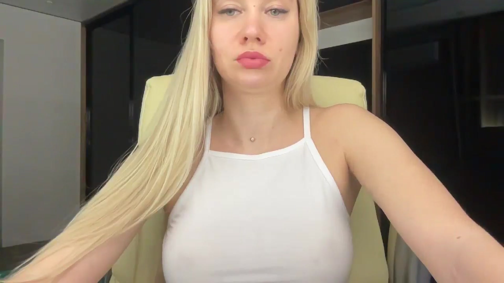 Gallery image thumbnail from Miss_Sylvia's myfreecams stream on, 03/12/2026, 21:31 image 7 of 20