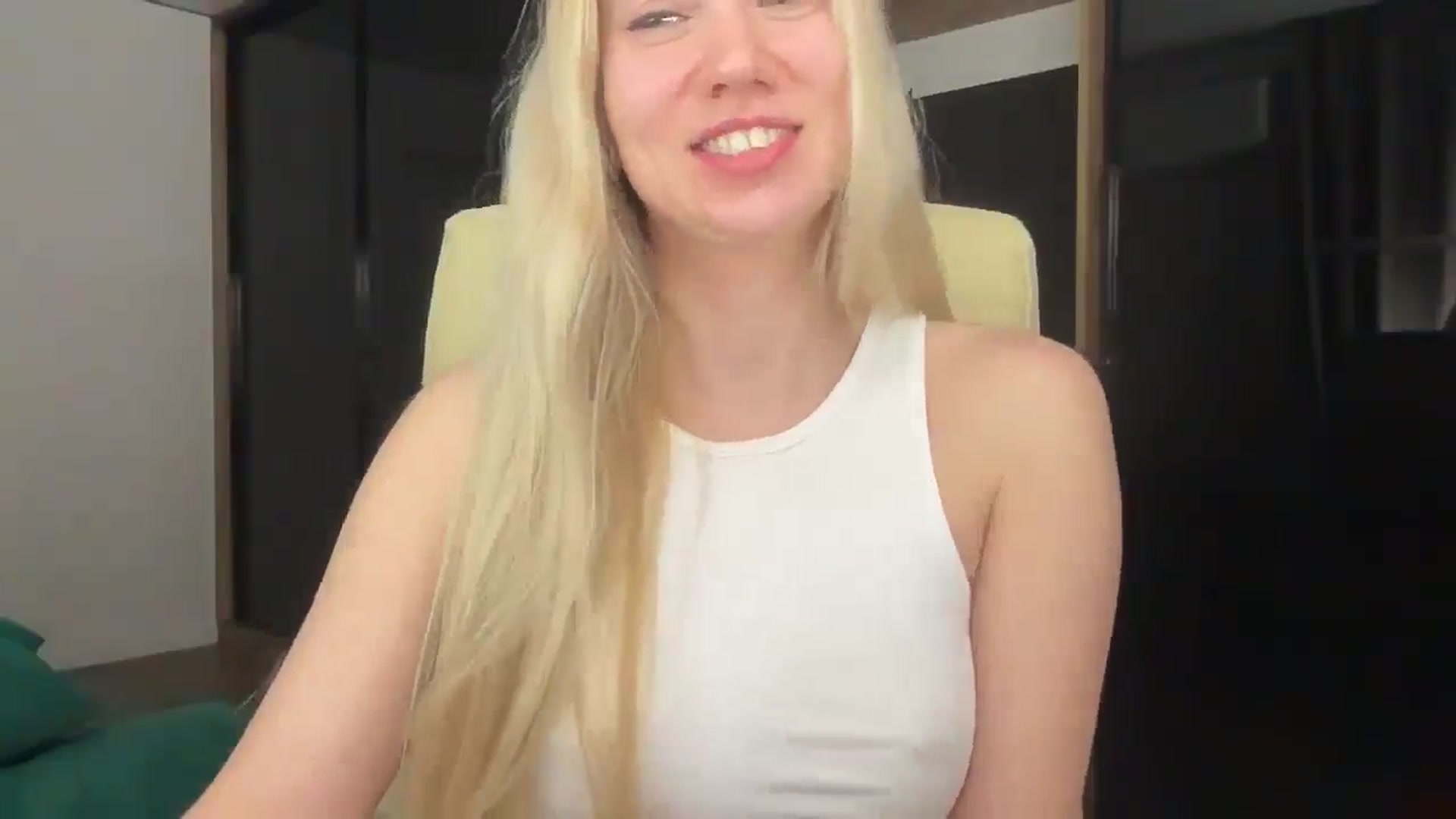 Gallery image thumbnail from Miss_Sylvia's myfreecams stream on, 03/16/2026, 20:44 image 8 of 20