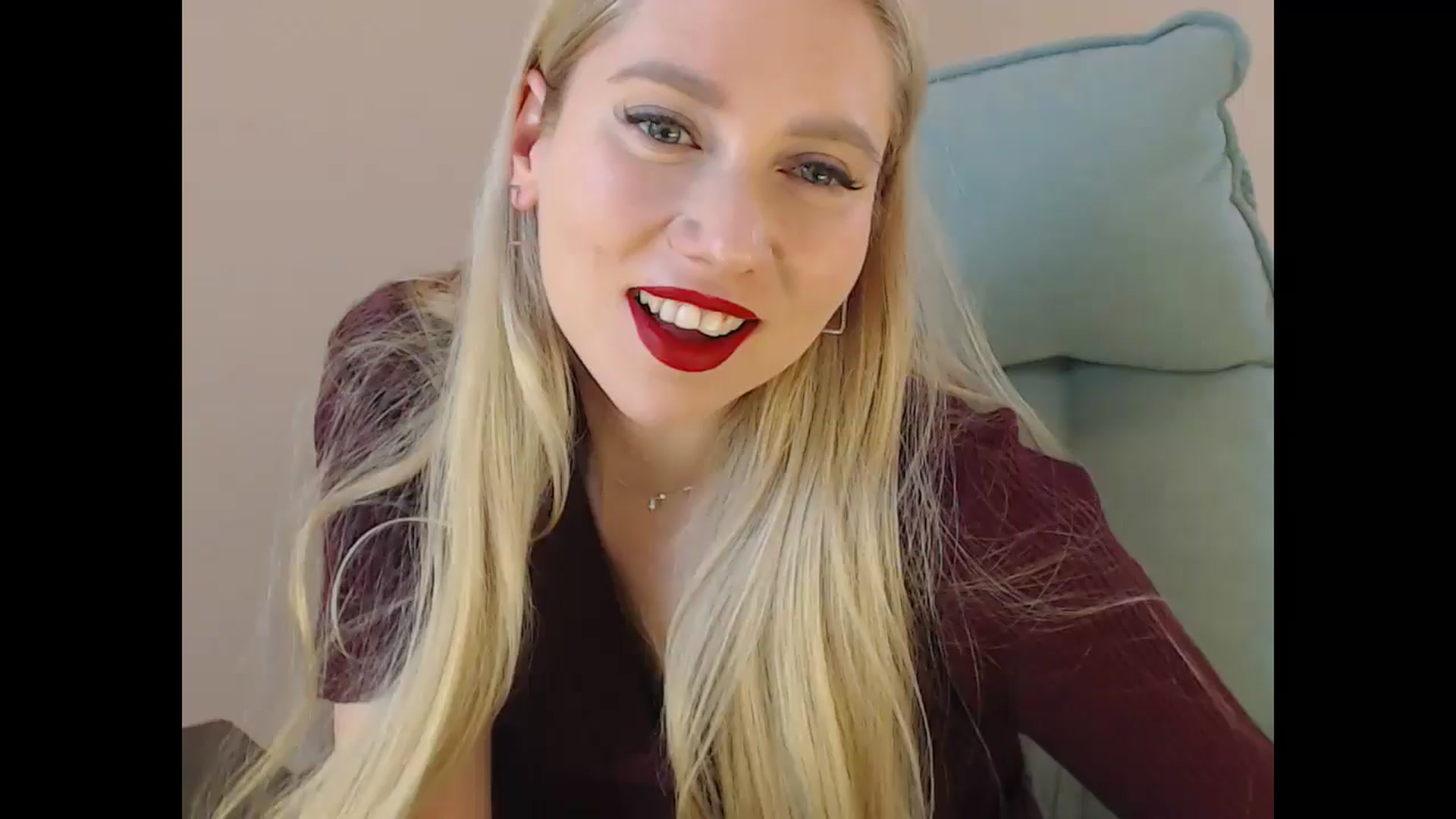 Gallery image thumbnail from Miss_Sylvia's myfreecams stream on, 03/17/2026, 14:59 image 9 of 20