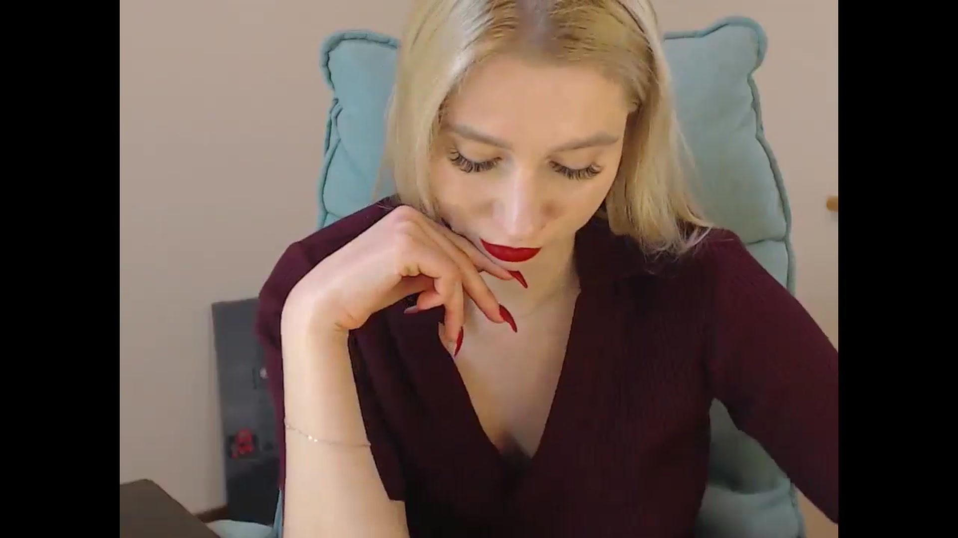 Gallery image thumbnail from Miss_Sylvia's myfreecams stream on, 03/17/2026, 16:55 image 4 of 20
