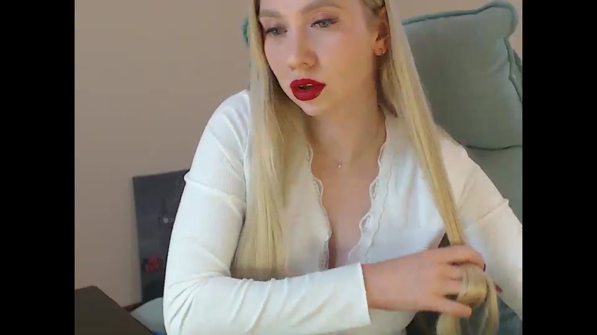 Gallery image thumbnail from Miss_Sylvia's myfreecams stream on, 03/18/2026, 15:23 image 19 of 20