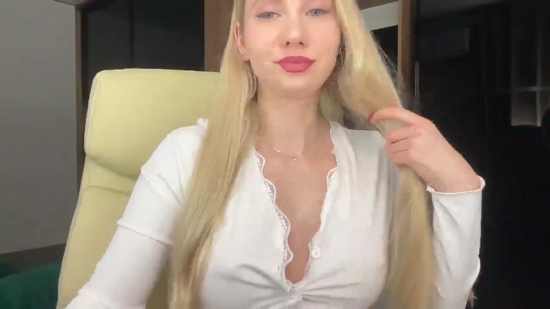 Gallery image thumbnail from Miss_Sylvia's myfreecams stream on, 03/18/2026, 18:30 image 14 of 20