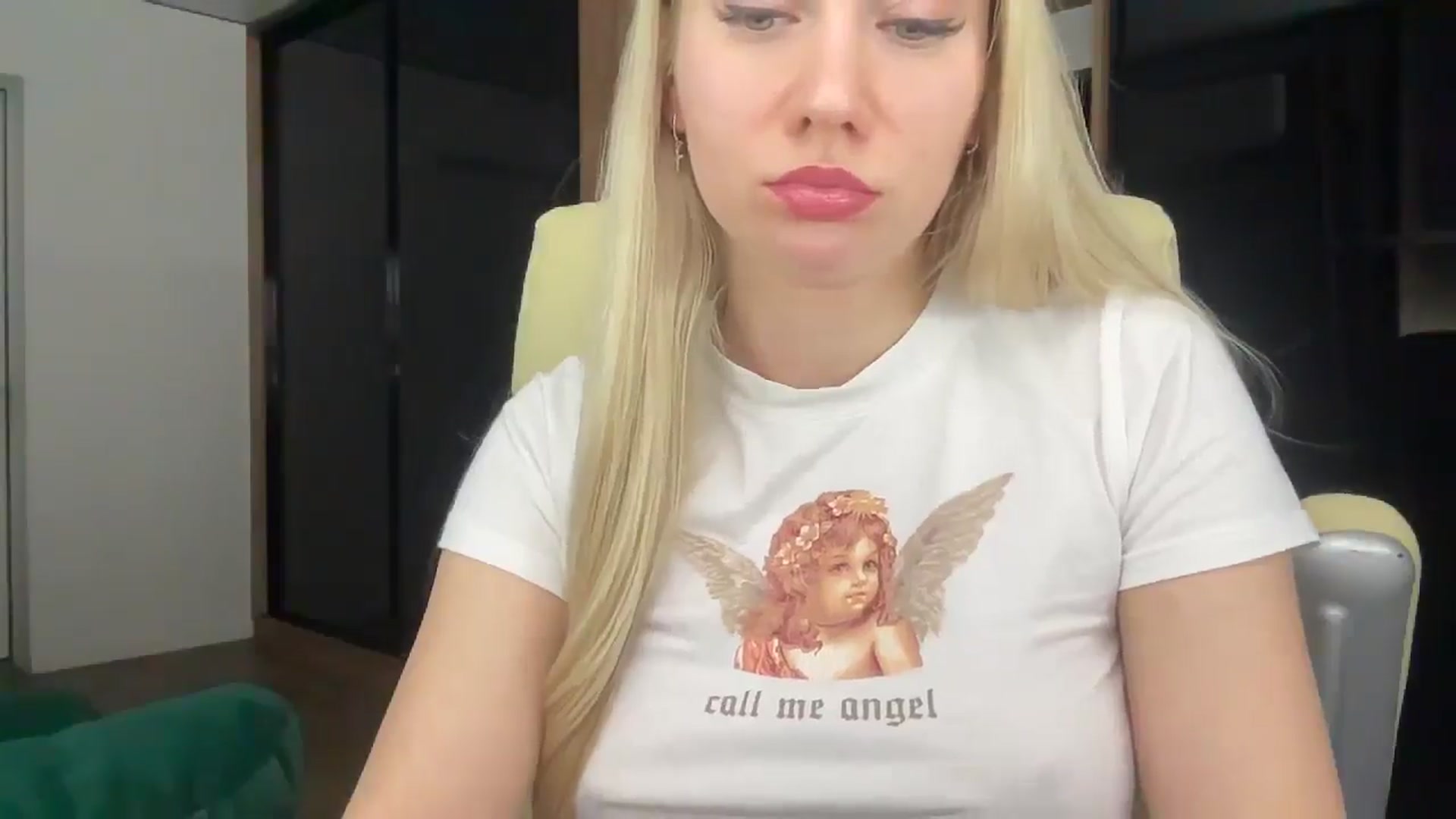 Gallery image thumbnail from Miss_Sylvia's myfreecams stream on, 03/19/2026, 20:30 image 6 of 20