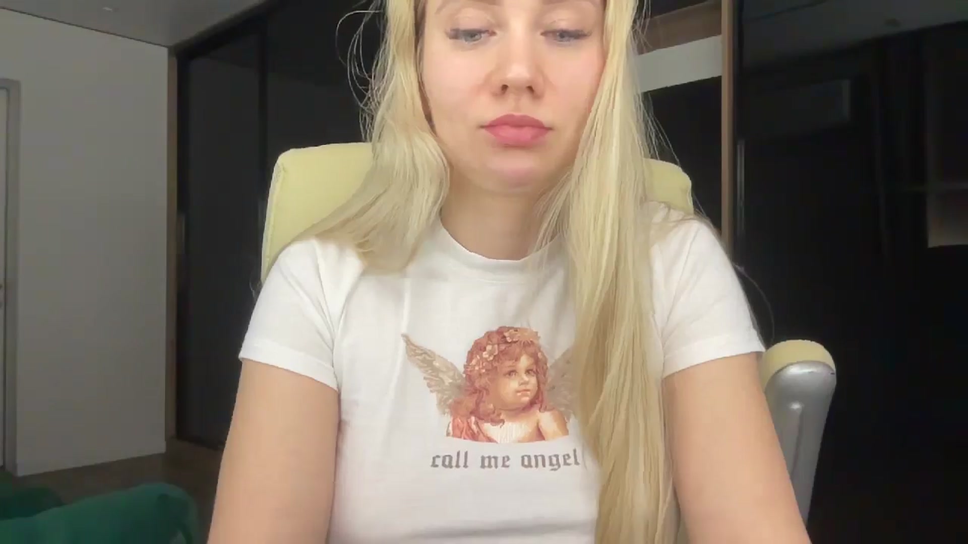 Gallery image thumbnail from Miss_Sylvia's myfreecams stream on, 03/19/2026, 21:34 image 15 of 20