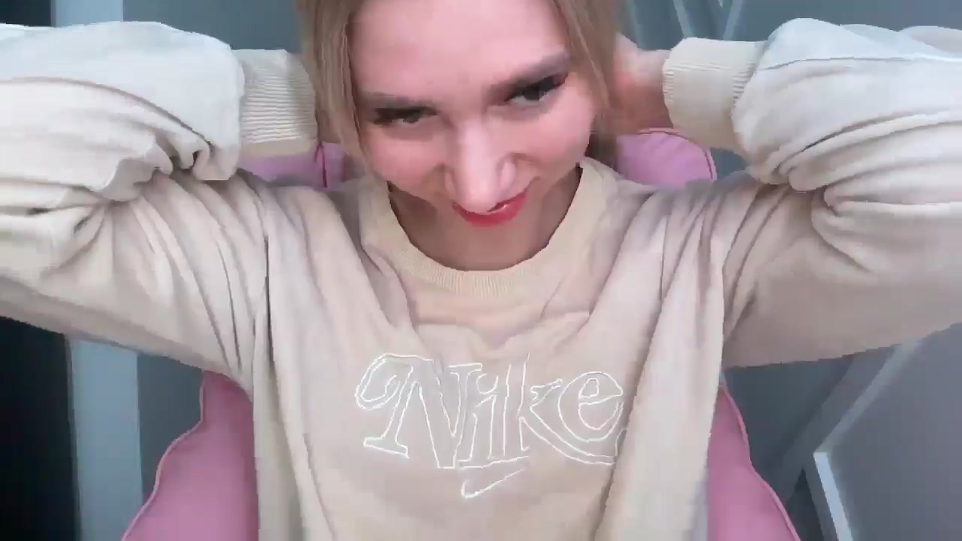 Gallery image thumbnail from Miss_Sylvia's myfreecams stream on, 03/23/2026, 18:41 image 19 of 20