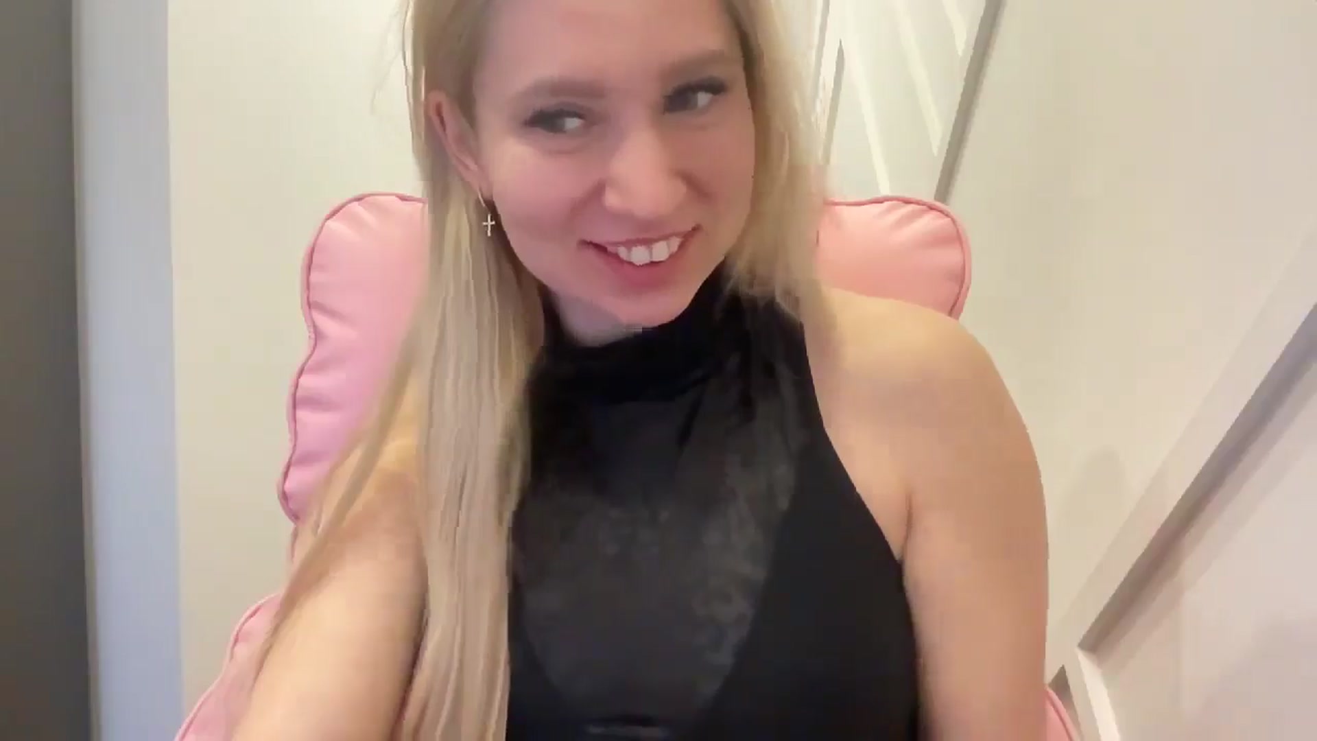 Gallery image thumbnail from Miss_Sylvia's myfreecams stream on, 03/25/2026, 20:07 image 8 of 20