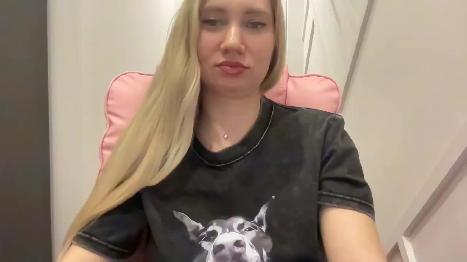 Gallery image thumbnail from Miss_Sylvia's myfreecams stream on, 03/26/2026, 17:44 image 17 of 20