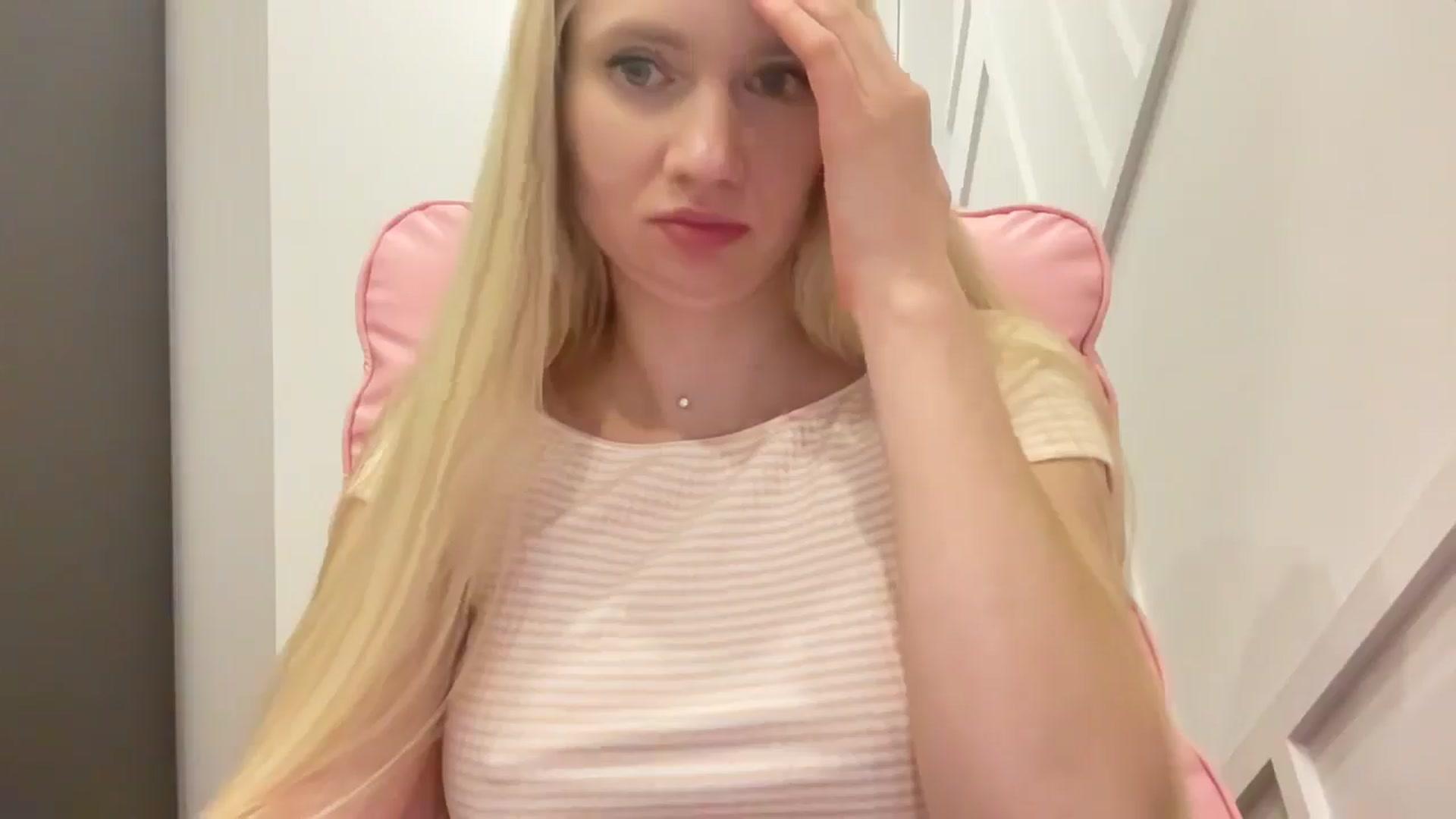 Gallery image thumbnail from Miss_Sylvia's myfreecams stream on, 03/27/2026, 21:03 image 8 of 20