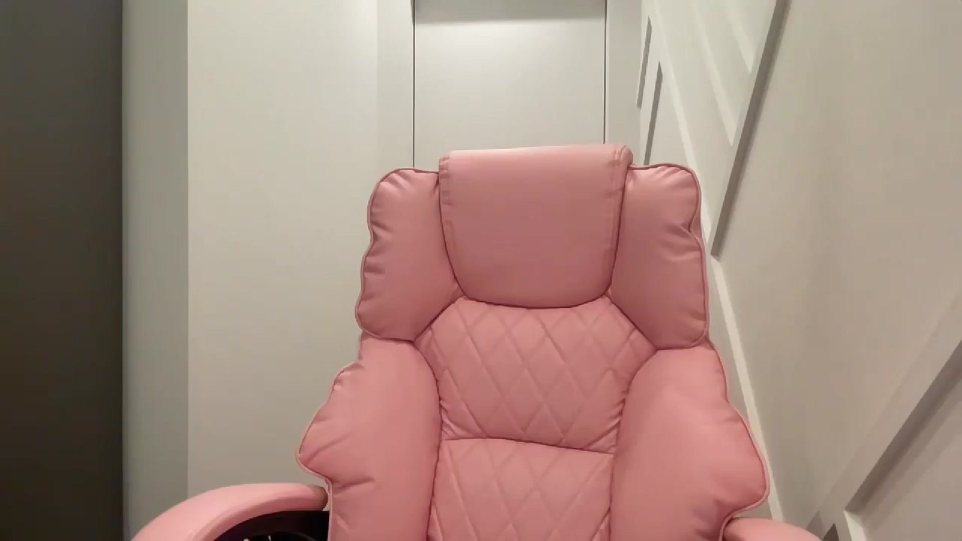 Gallery image thumbnail from Miss_Sylvia's myfreecams stream on, 03/28/2026, 21:37 image 9 of 20