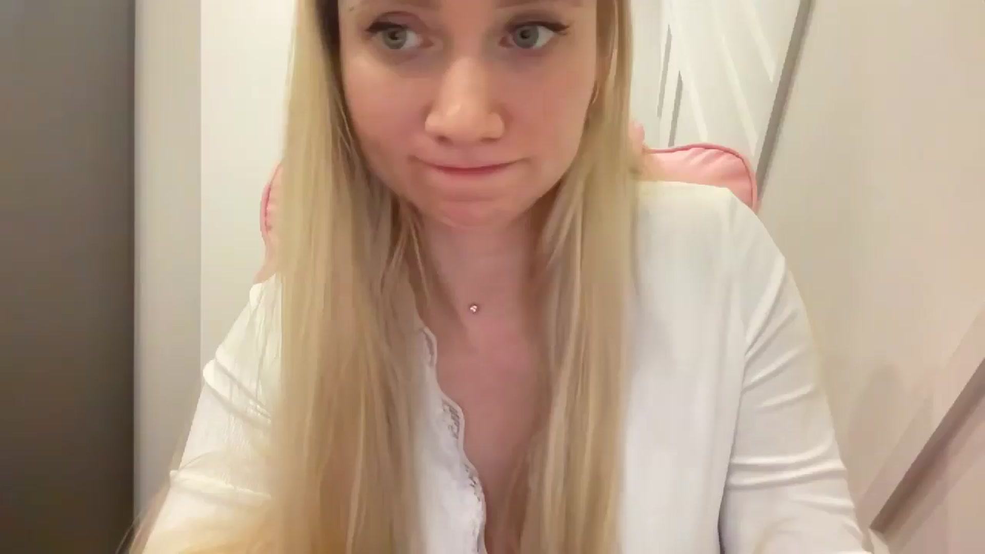 Gallery image thumbnail from Miss_Sylvia's myfreecams stream on, 03/28/2026, 21:37 image 1 of 20