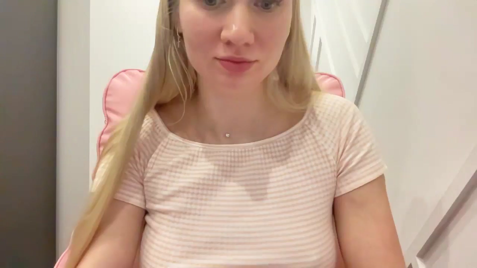Gallery image thumbnail from Miss_Sylvia's myfreecams stream on, 03/29/2026, 17:37 image 13 of 20