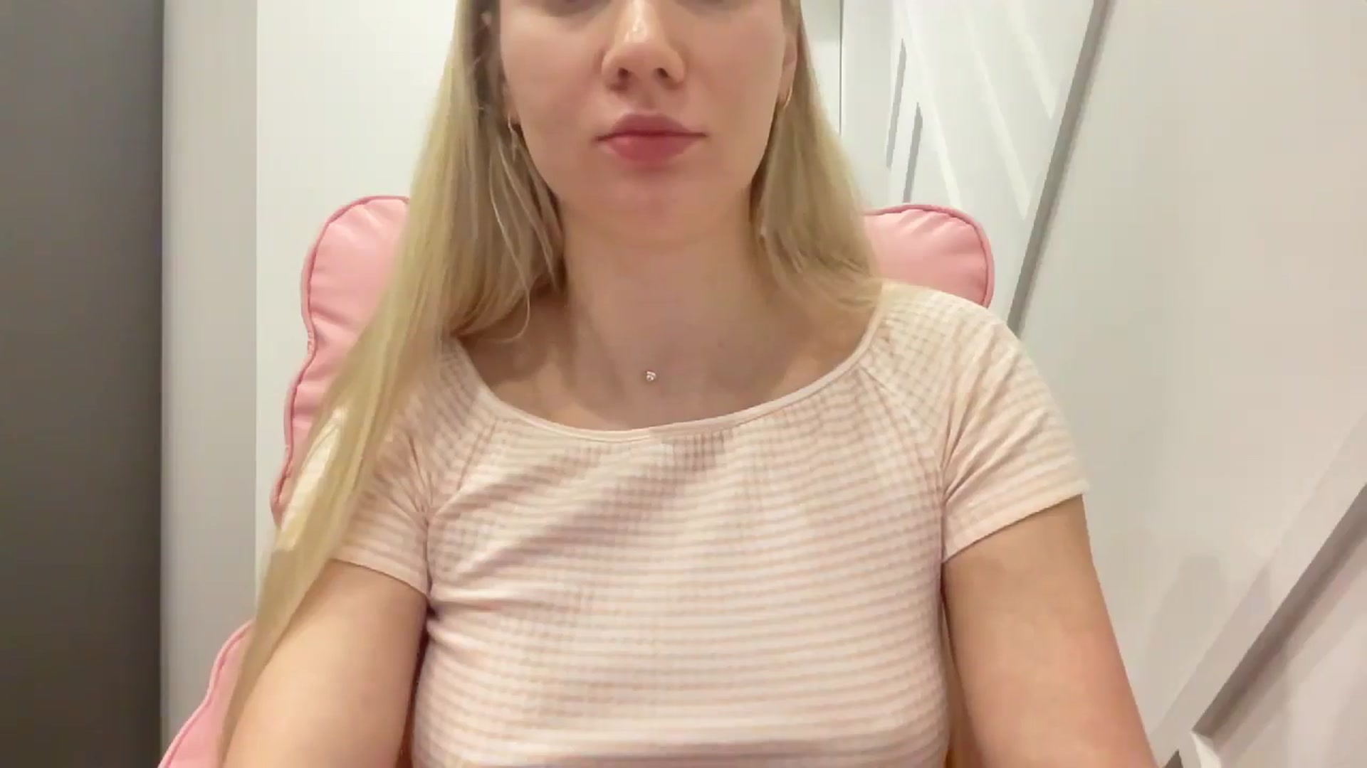 Gallery image thumbnail from Miss_Sylvia's myfreecams stream on, 03/29/2026, 17:37 image 11 of 20