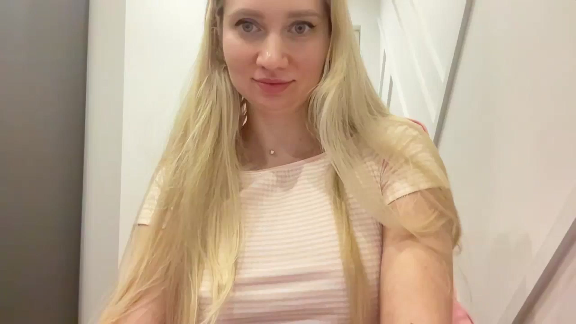 Gallery image thumbnail from Miss_Sylvia's myfreecams stream on, 03/29/2026, 21:27 image 13 of 20