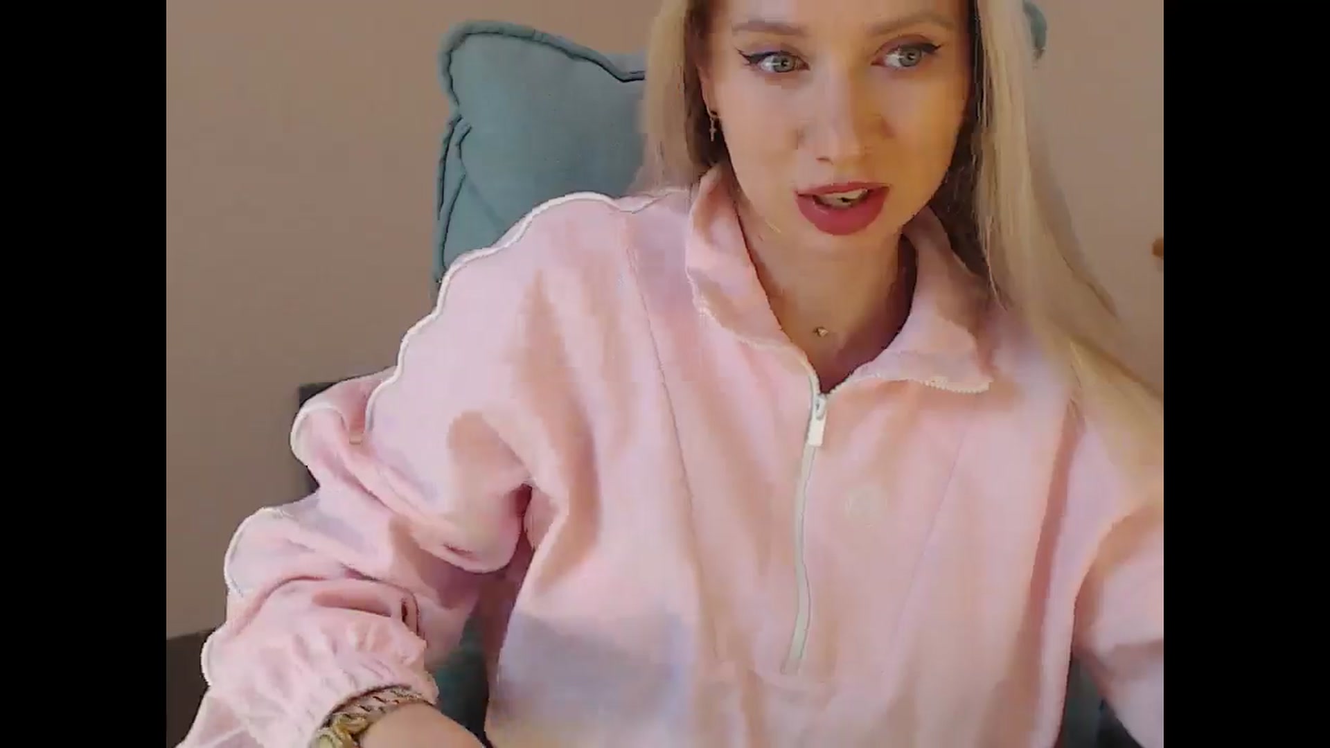 Gallery image thumbnail from Miss_Sylvia's myfreecams stream on, 04/04/2026, 19:39 image 3 of 20