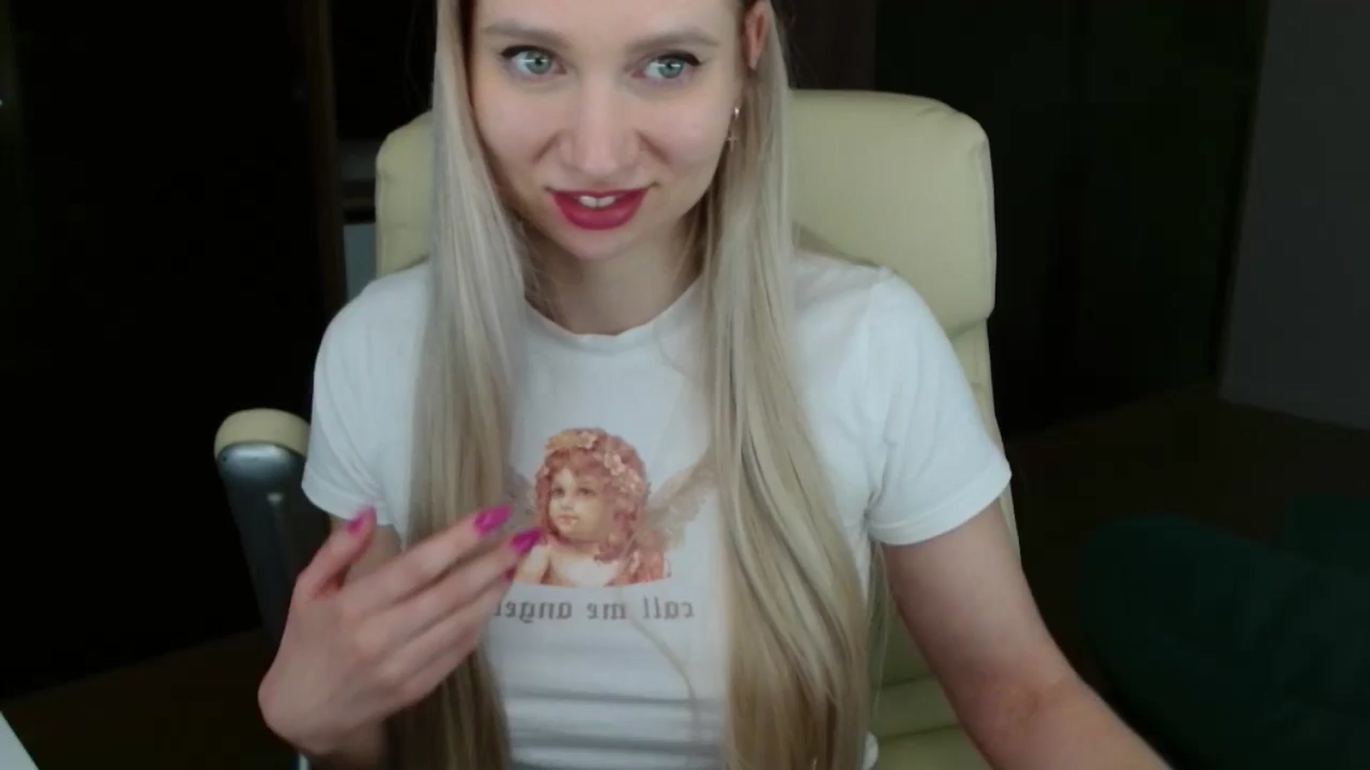 Gallery image thumbnail from Miss_Sylvia's myfreecams stream on, 04/06/2026, 18:08 image 20 of 20