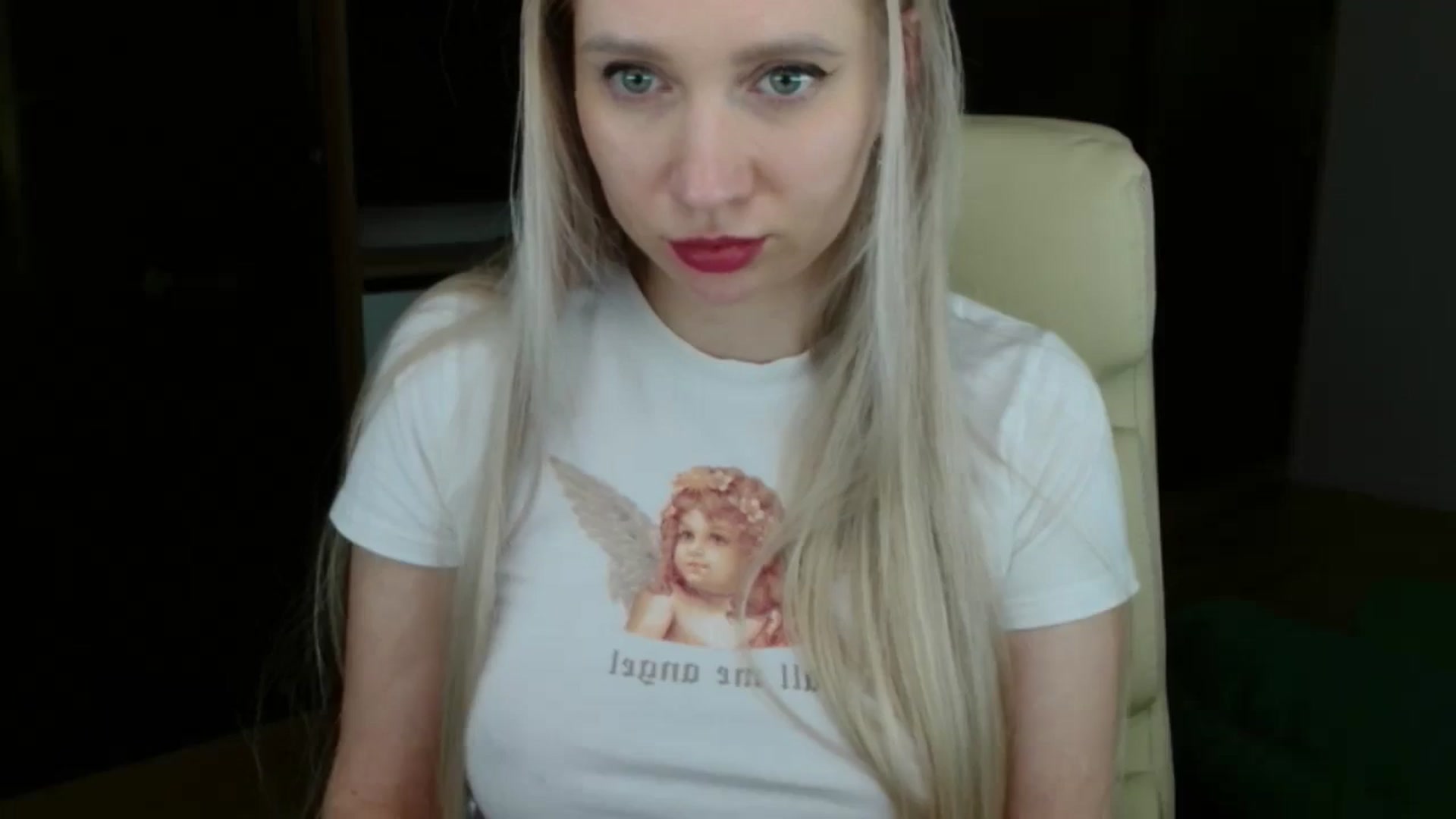 Gallery image thumbnail from Miss_Sylvia's myfreecams stream on, 04/06/2026, 19:00 image 2 of 20