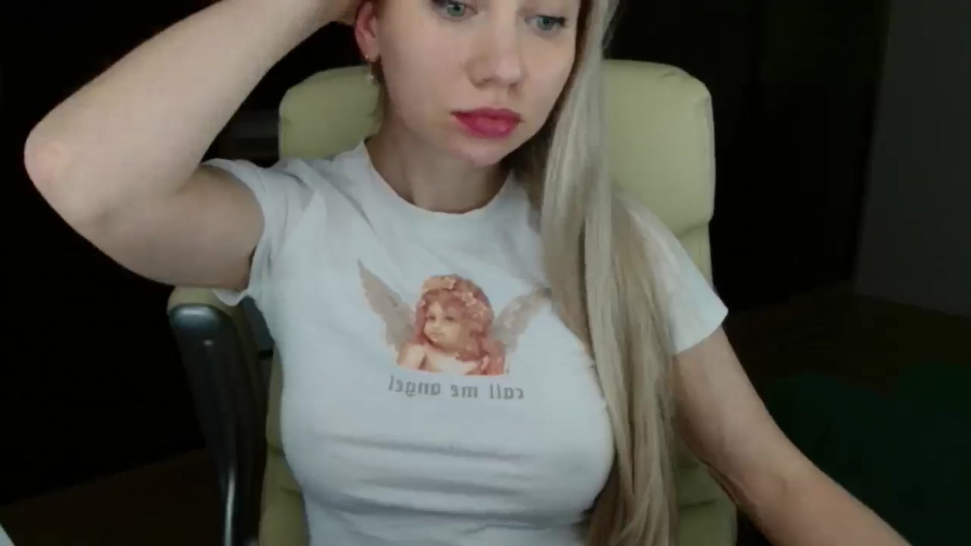 Gallery image thumbnail from Miss_Sylvia's myfreecams stream on, 04/06/2026, 19:51 image 11 of 20