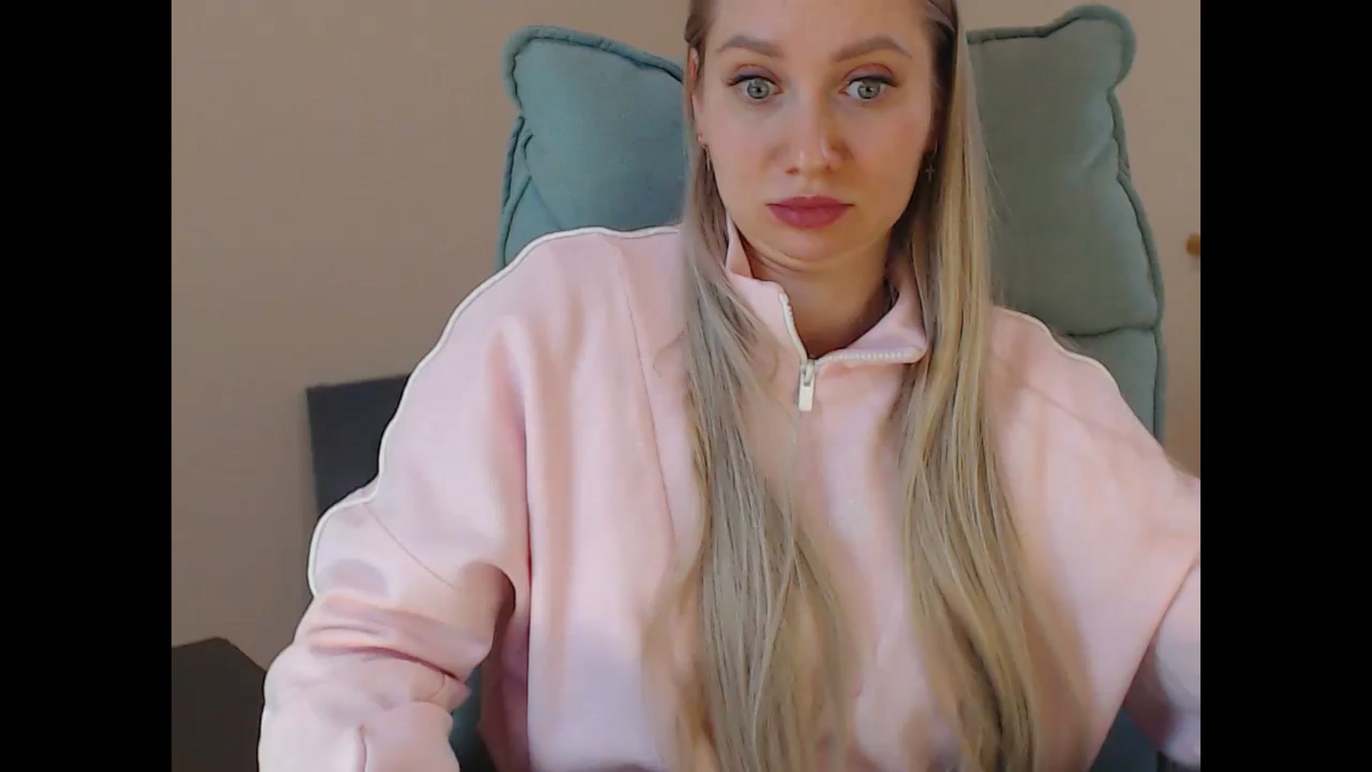Gallery image thumbnail from Miss_Sylvia's myfreecams stream on, 04/07/2026, 17:53 image 11 of 20
