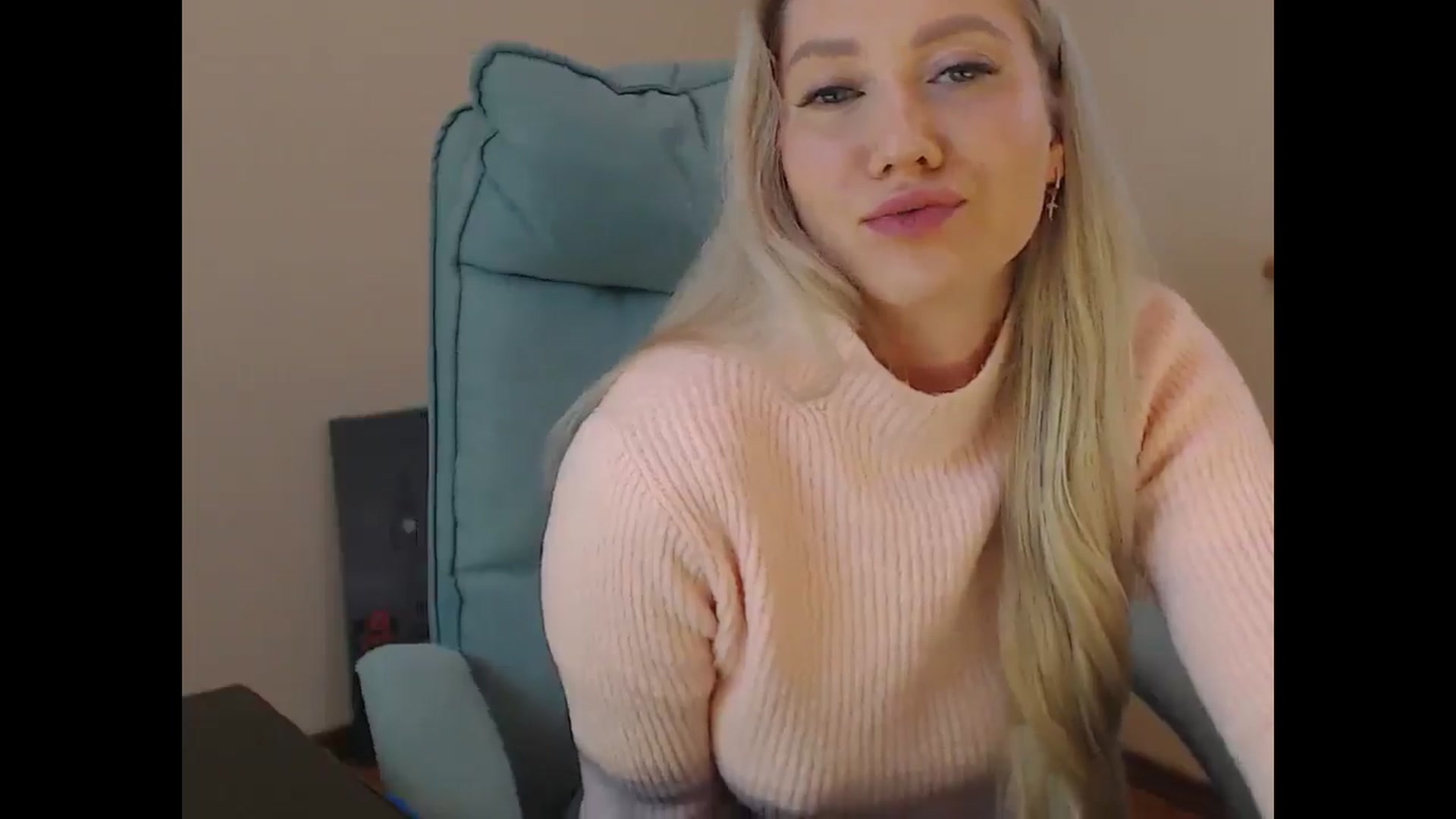 Gallery image thumbnail from Miss_Sylvia's myfreecams stream on, 04/09/2026, 16:55 image 3 of 20