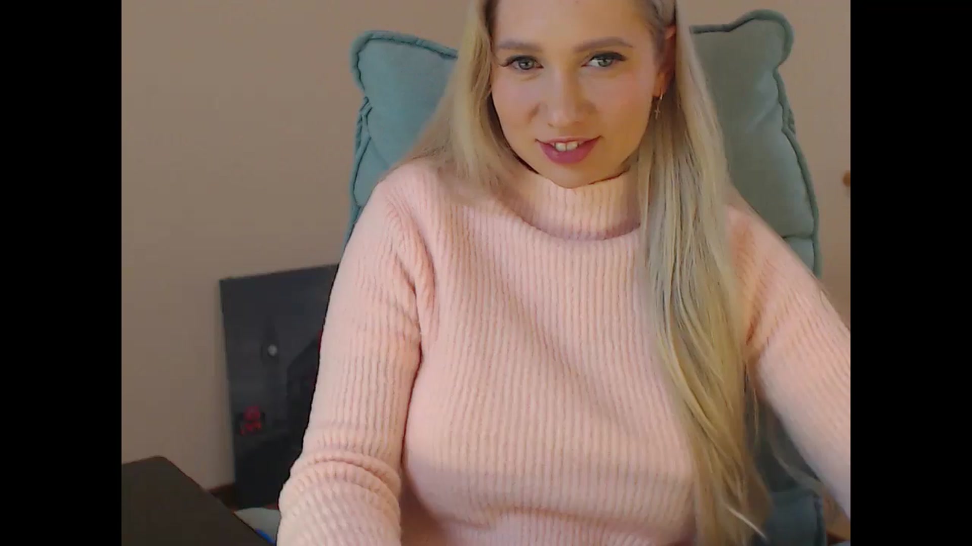 Gallery image thumbnail from Miss_Sylvia's myfreecams stream on, 04/09/2026, 16:55 image 5 of 20