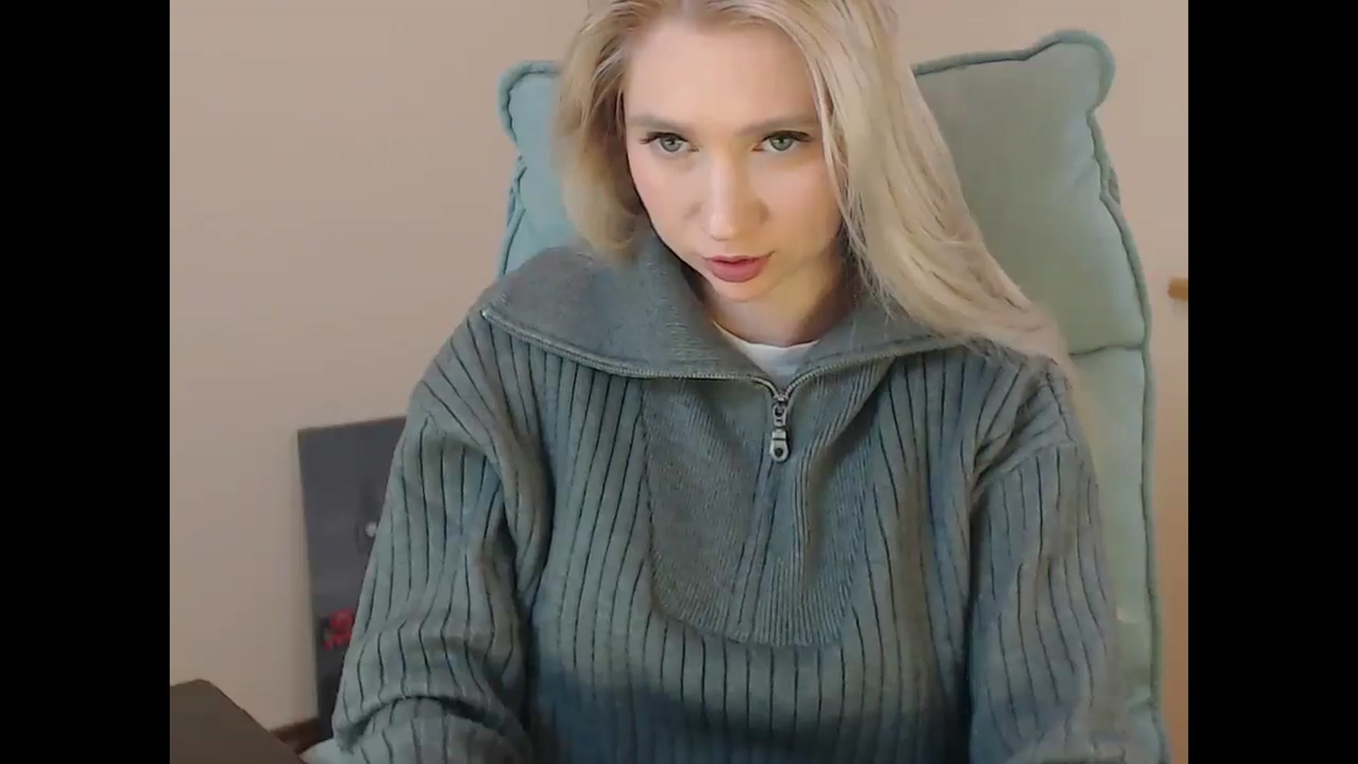 Gallery image thumbnail from Miss_Sylvia's myfreecams stream on, 04/10/2026, 14:51 image 6 of 20