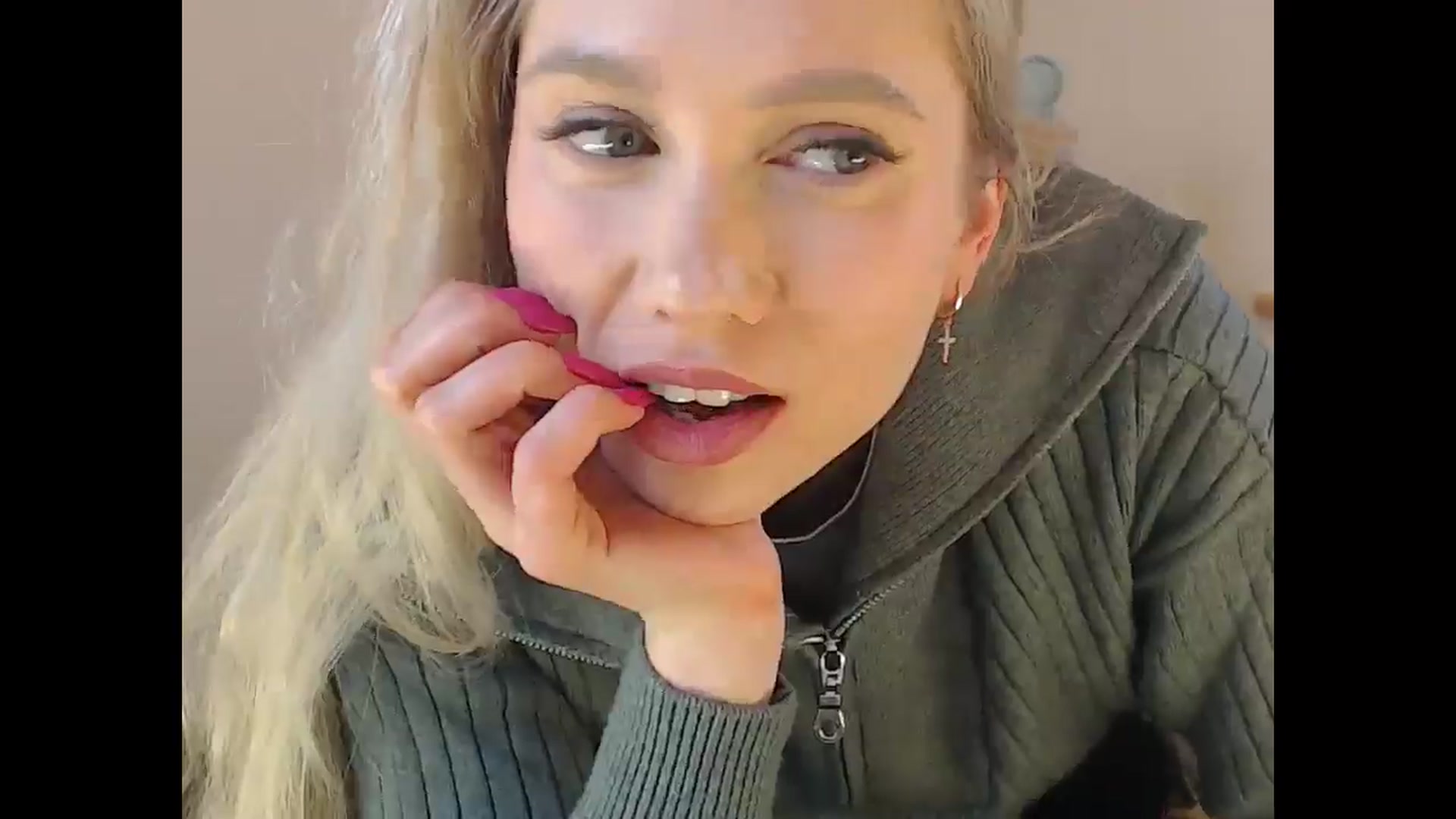 Gallery image thumbnail from Miss_Sylvia's myfreecams stream on, 04/10/2026, 14:51 image 9 of 20