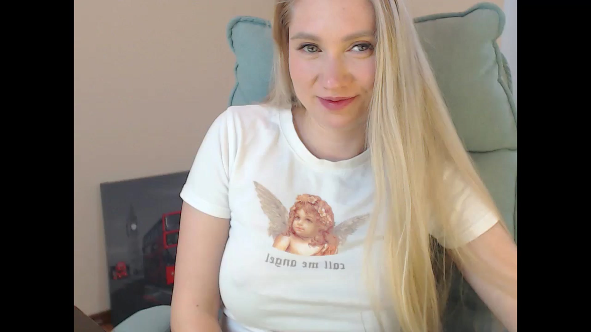 Gallery image thumbnail from Miss_Sylvia's myfreecams stream on, 04/10/2026, 16:38 image 12 of 20