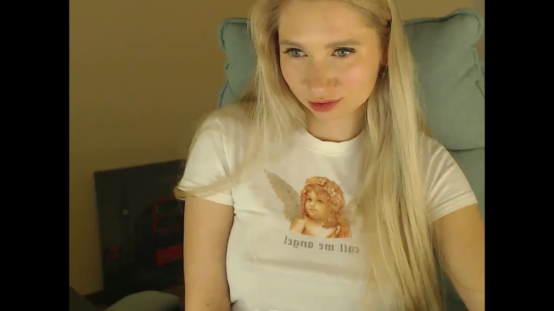 Gallery image thumbnail from Miss_Sylvia's myfreecams stream on, 04/10/2026, 17:23 image 19 of 20