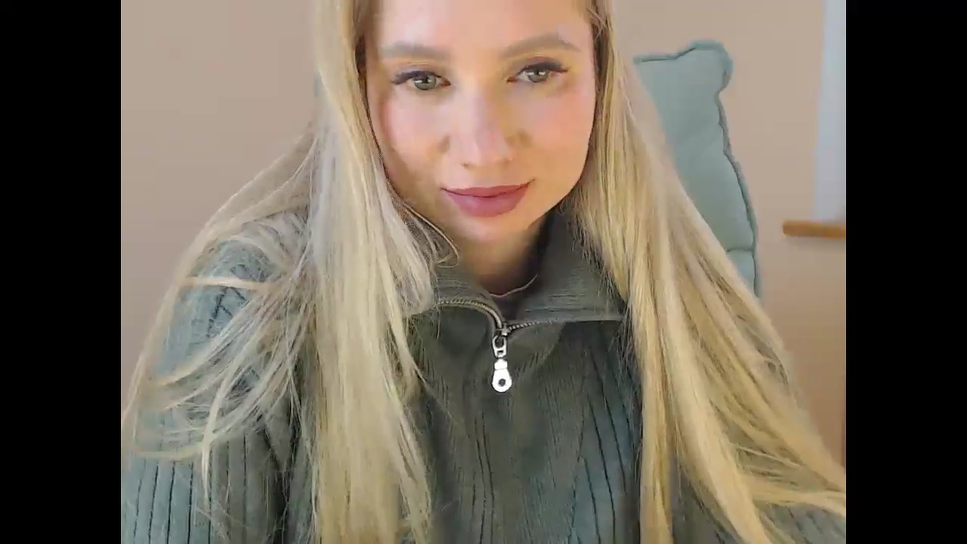Gallery image thumbnail from Miss_Sylvia's myfreecams stream on, 04/10/2026, 20:25 image 6 of 20