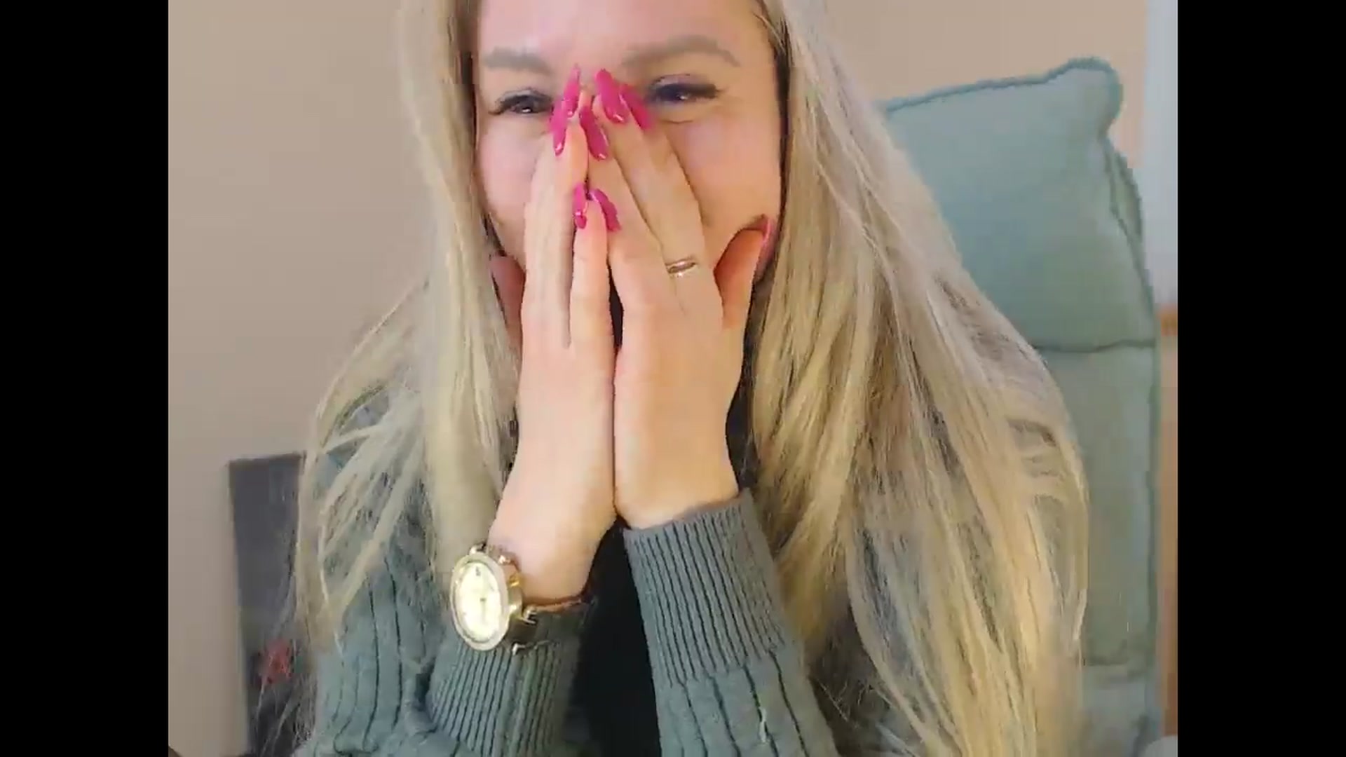 Gallery image thumbnail from Miss_Sylvia's myfreecams stream on, 04/10/2026, 20:25 image 8 of 20