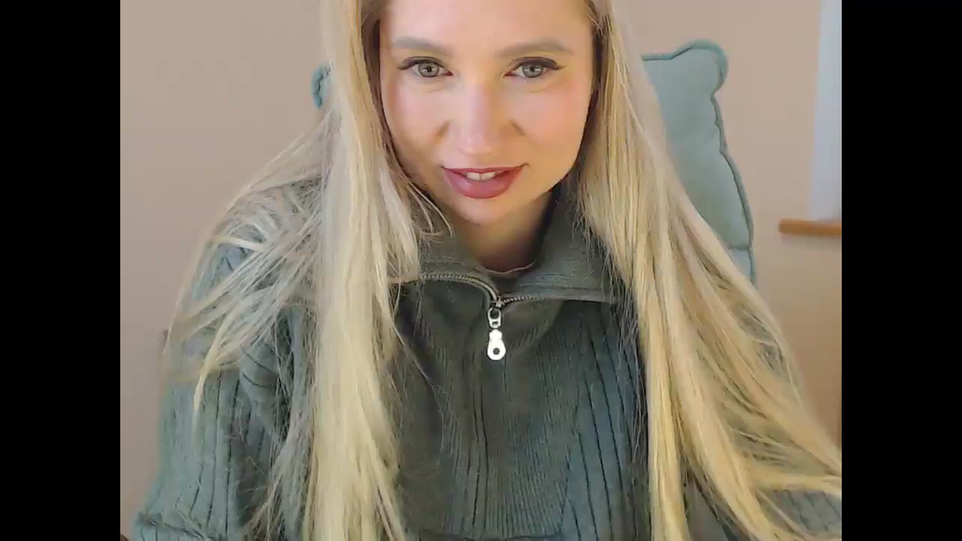Gallery image thumbnail from Miss_Sylvia's myfreecams stream on, 04/10/2026, 20:25 image 5 of 20