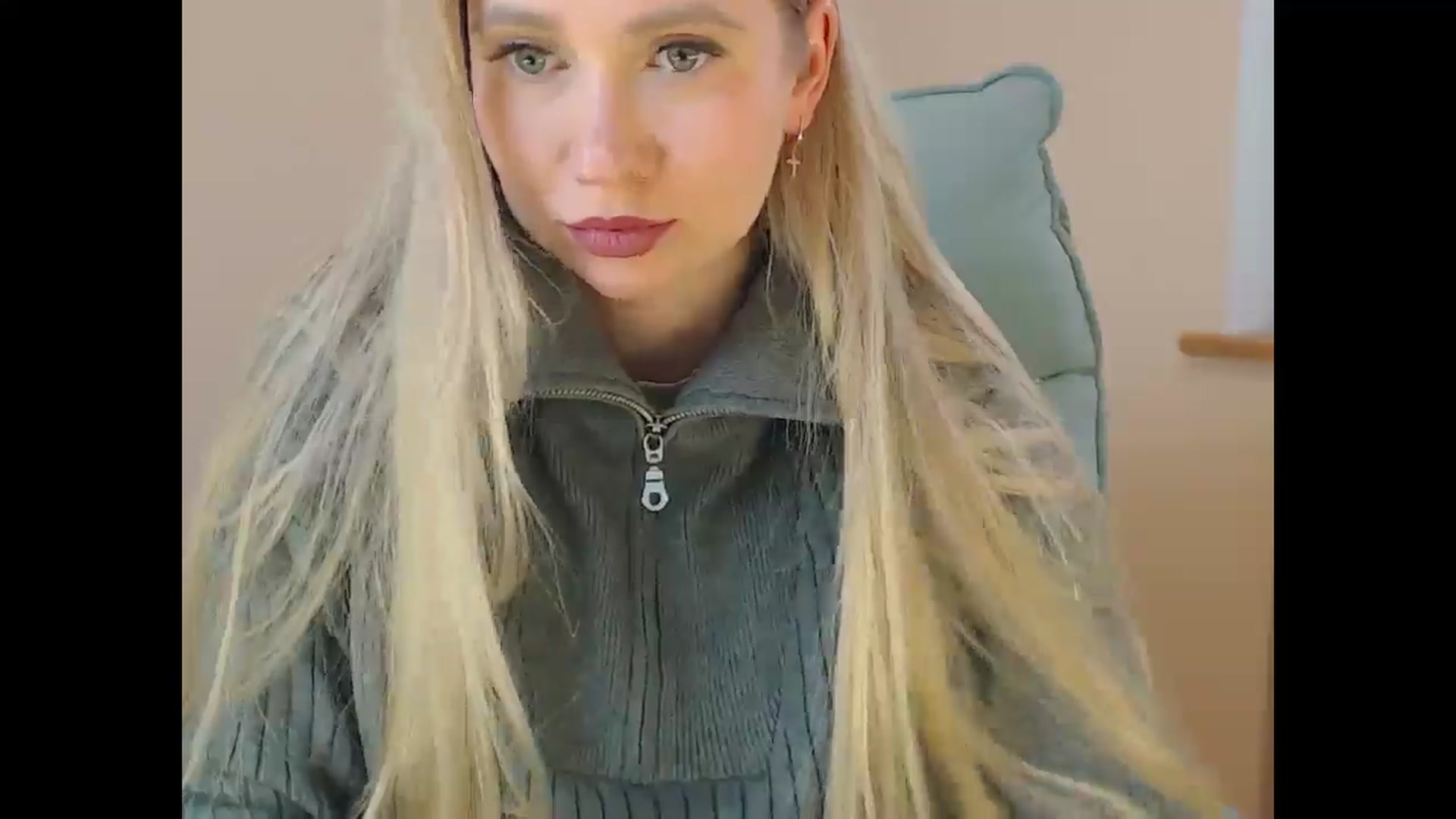 Gallery image thumbnail from Miss_Sylvia's myfreecams stream on, 04/10/2026, 20:25 image 14 of 20