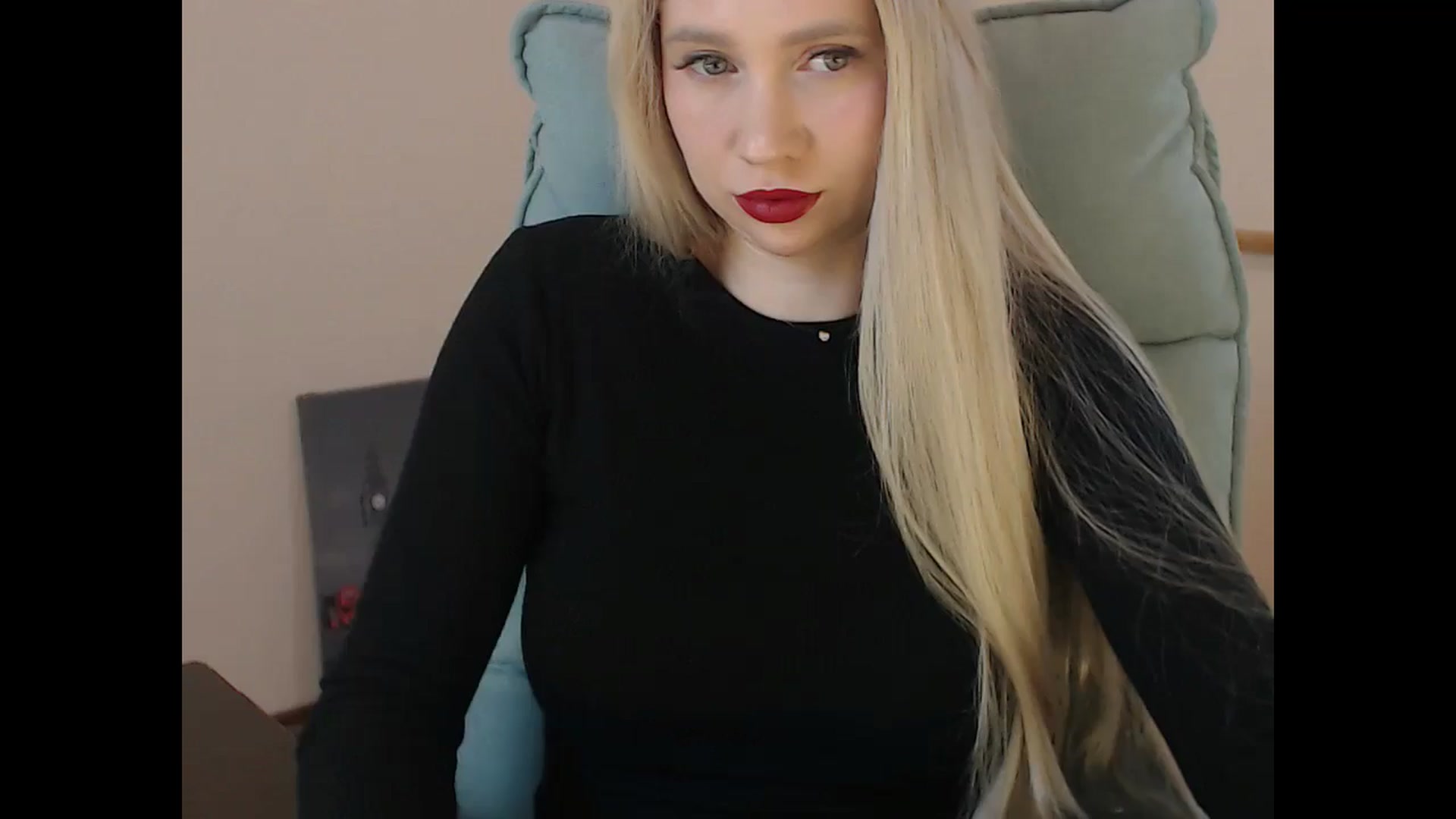 Gallery image thumbnail from Miss_Sylvia's myfreecams stream on, 04/14/2026, 15:10 image 6 of 20