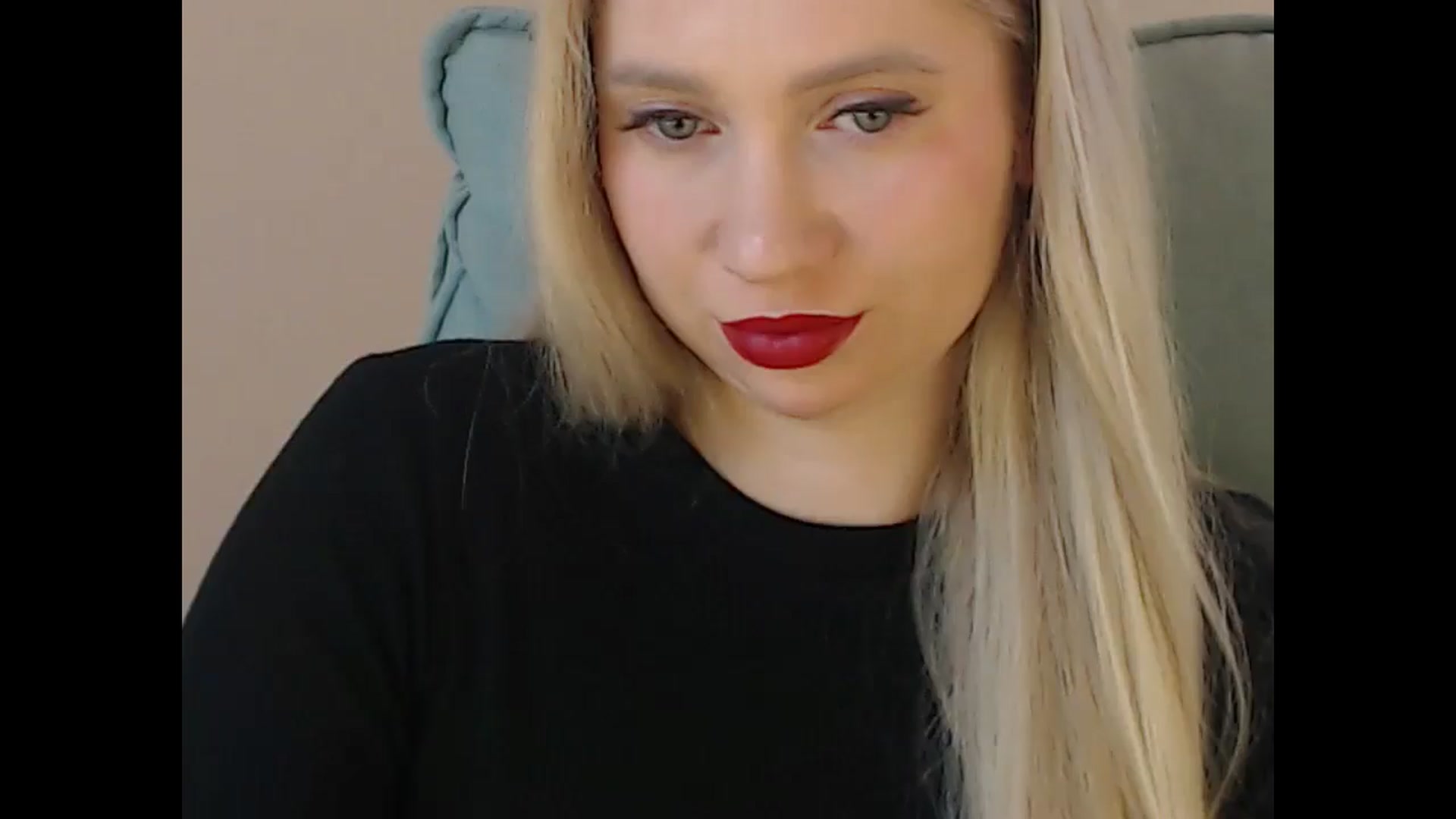 Gallery image thumbnail from Miss_Sylvia's myfreecams stream on, 04/14/2026, 15:10 image 18 of 20