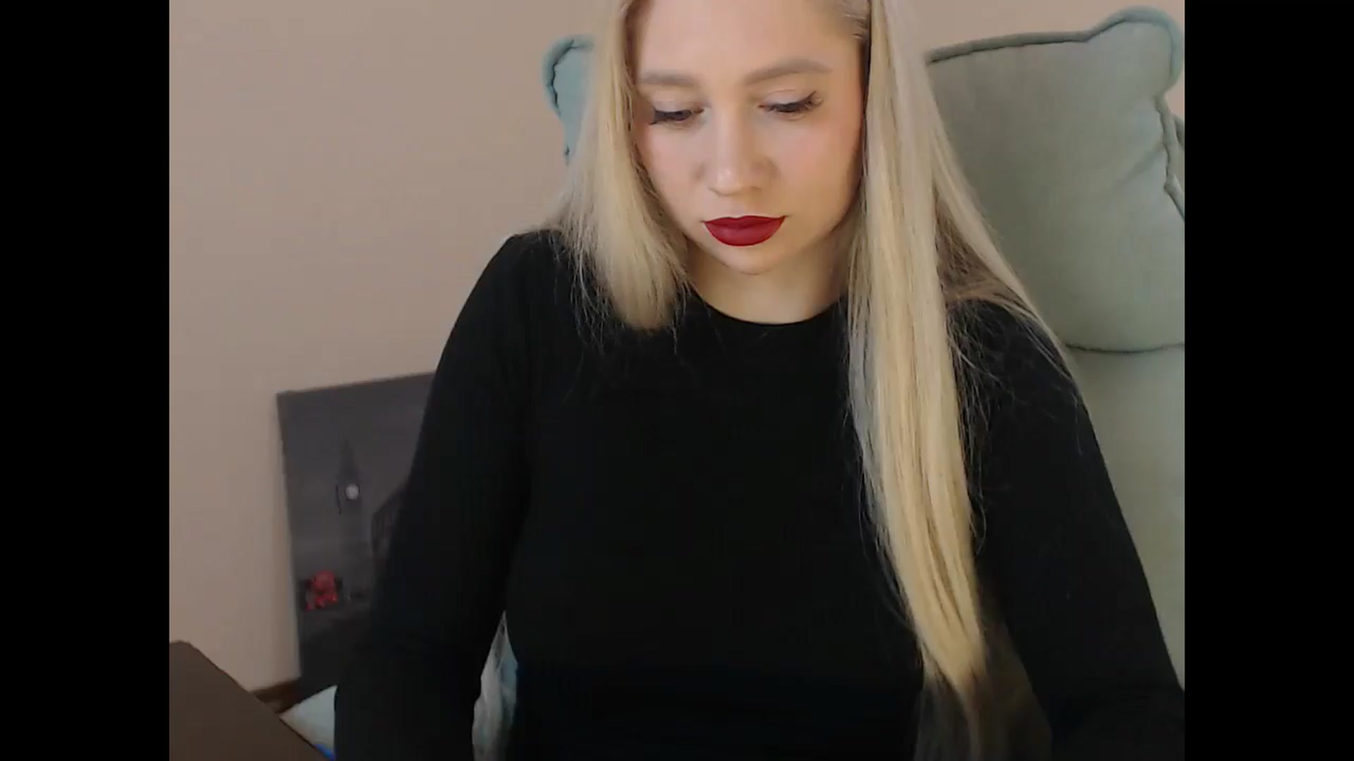Gallery image thumbnail from Miss_Sylvia's myfreecams stream on, 04/14/2026, 15:10 image 1 of 20
