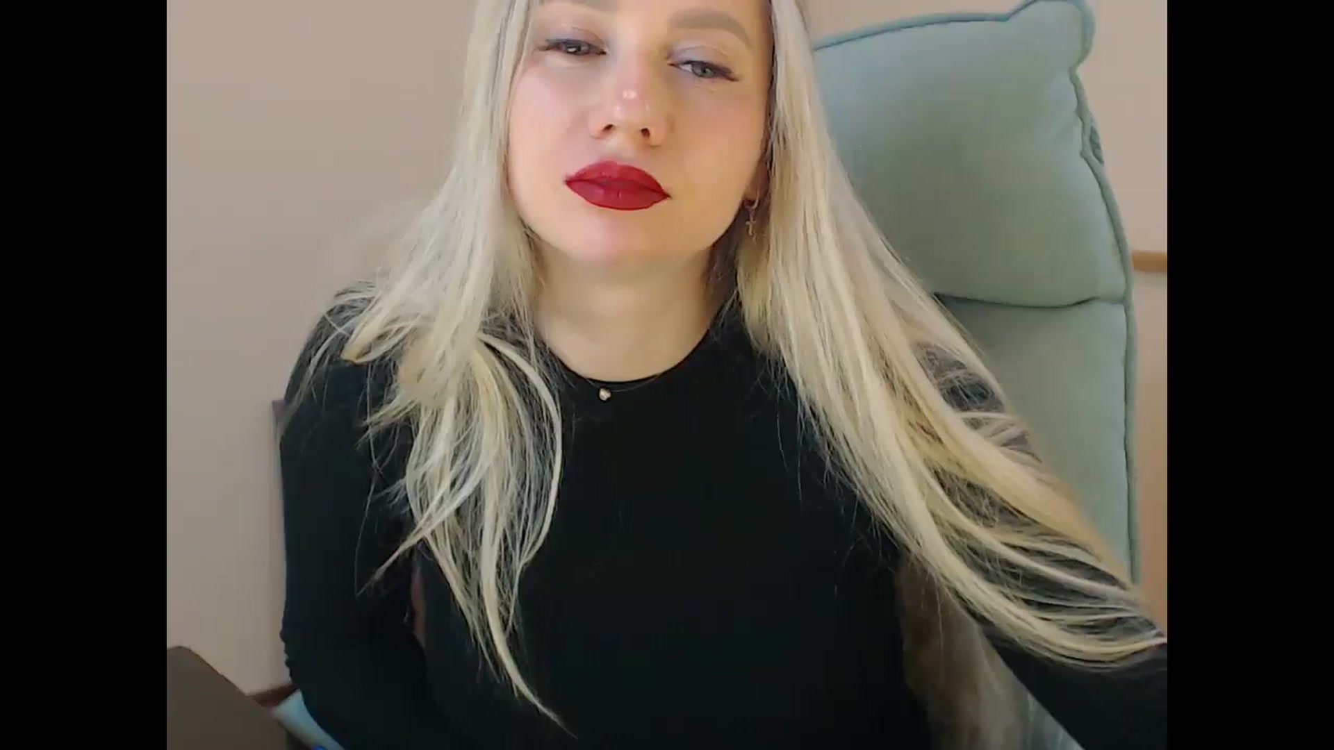 Gallery image thumbnail from Miss_Sylvia's myfreecams stream on, 04/14/2026, 20:03 image 20 of 20