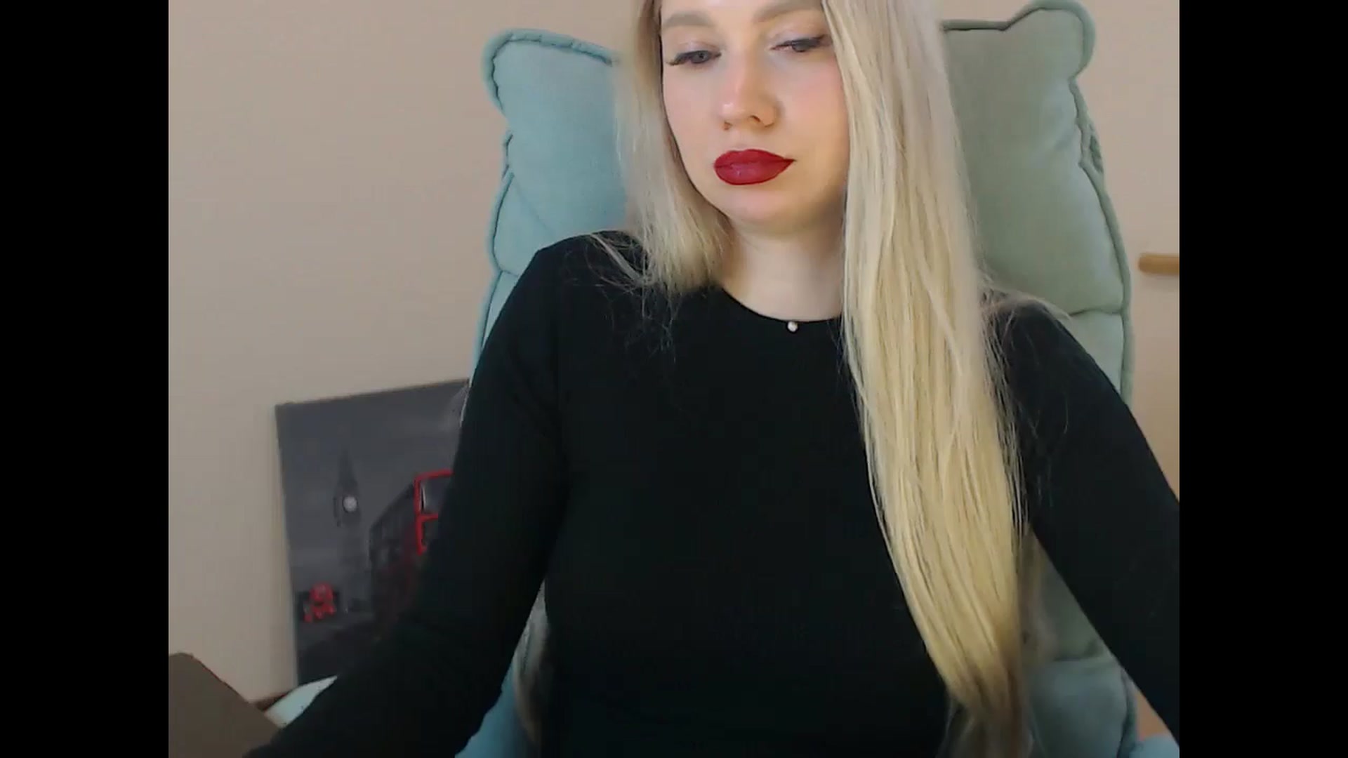 Gallery image thumbnail from Miss_Sylvia's myfreecams stream on, 04/14/2026, 20:03 image 16 of 20