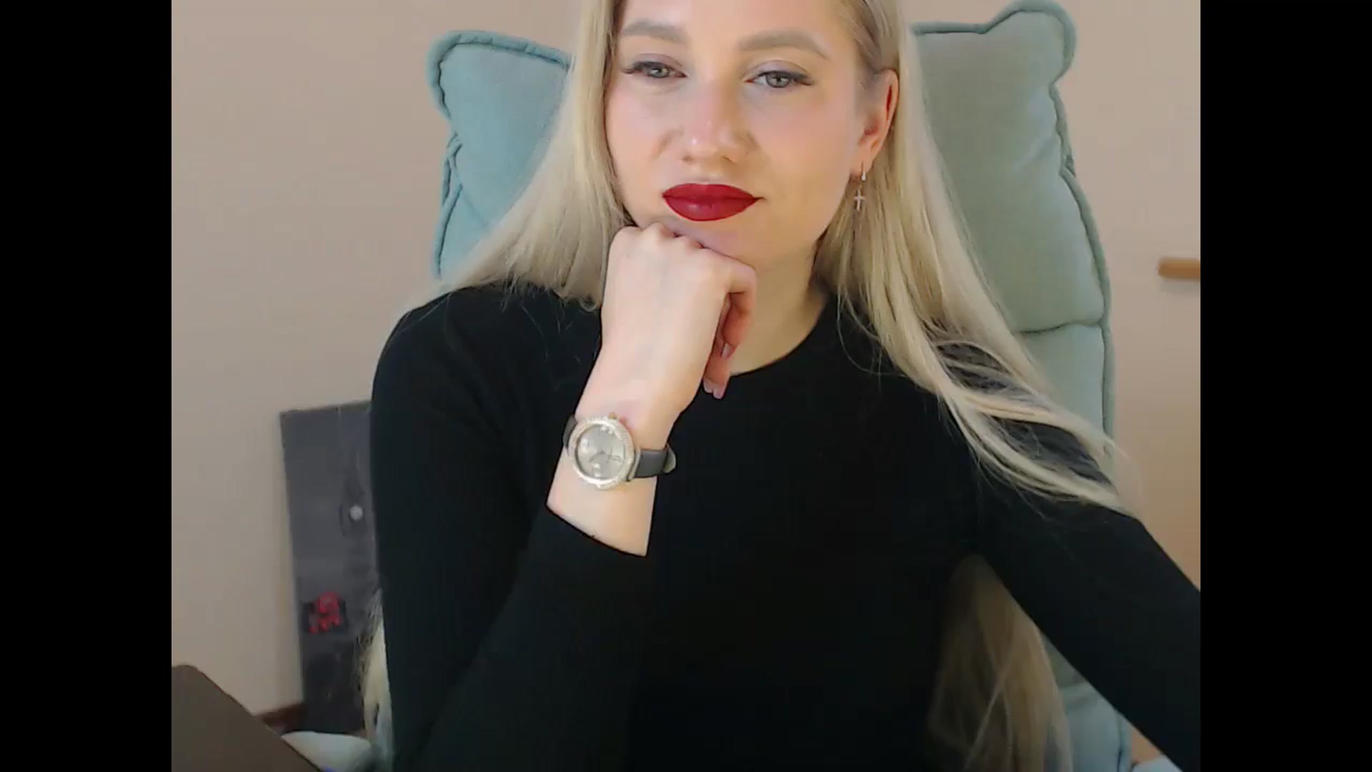 Gallery image thumbnail from Miss_Sylvia's myfreecams stream on, 04/14/2026, 20:03 image 1 of 20