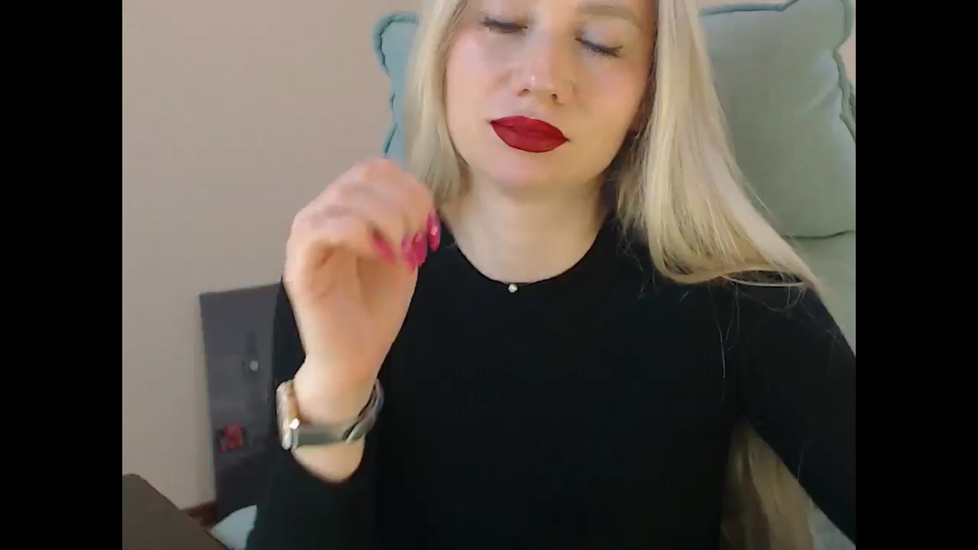 Gallery image thumbnail from Miss_Sylvia's myfreecams stream on, 04/14/2026, 20:03 image 5 of 20