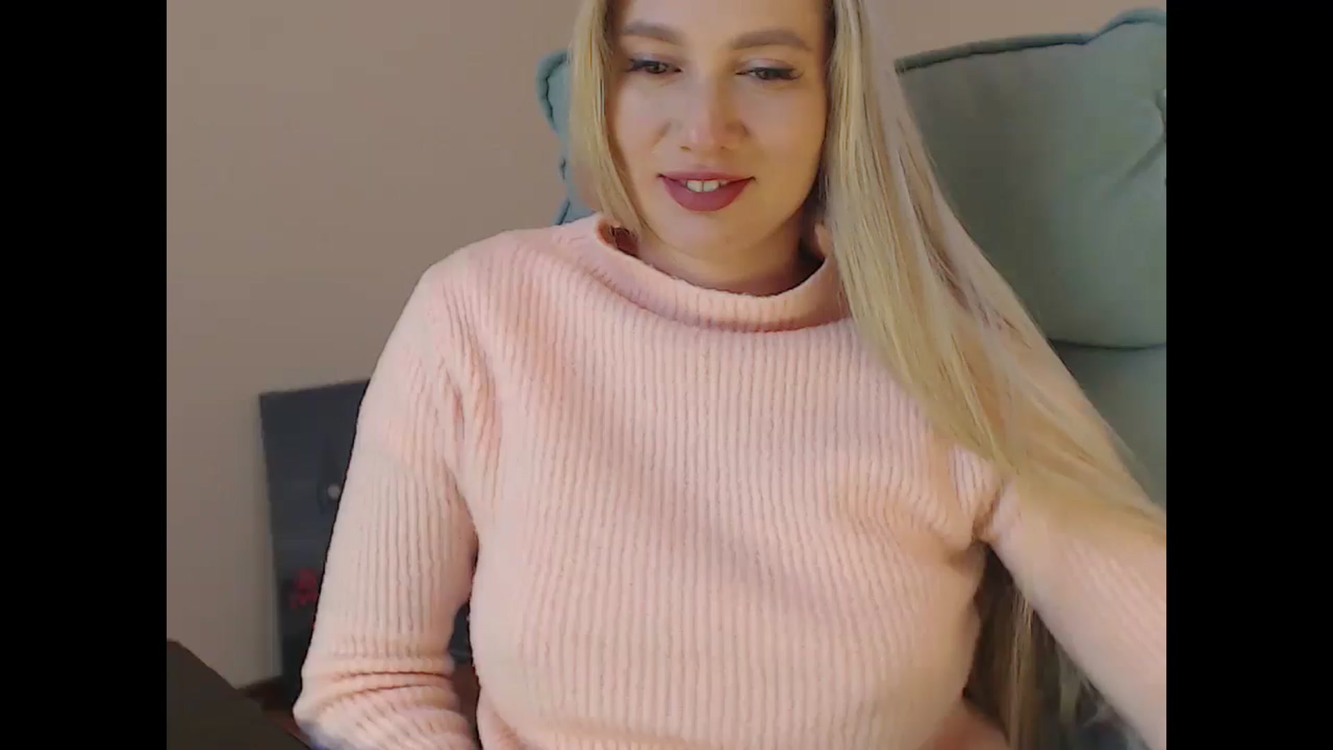 Gallery image thumbnail from Miss_Sylvia's myfreecams stream on, 04/21/2026, 15:26 image 15 of 20