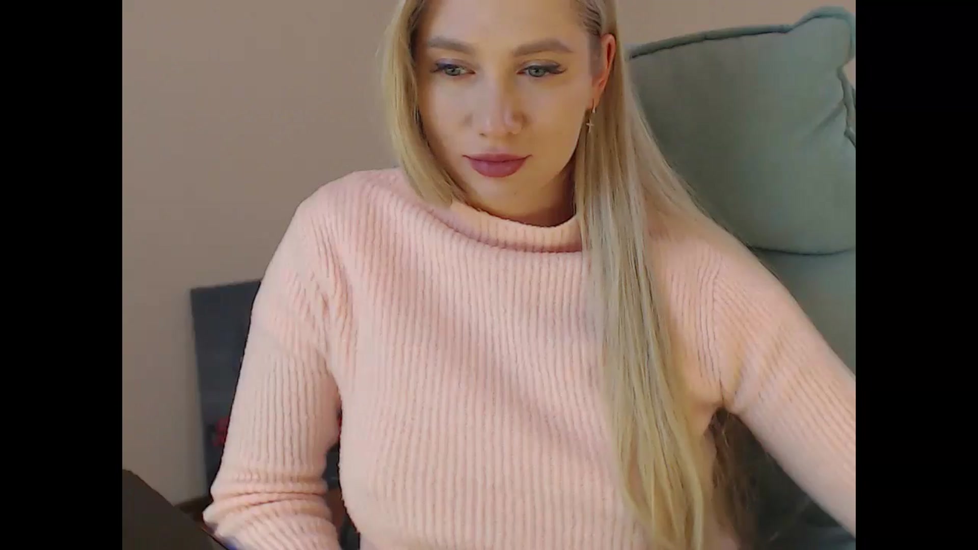 Gallery image thumbnail from Miss_Sylvia's myfreecams stream on, 04/21/2026, 15:26 image 18 of 20