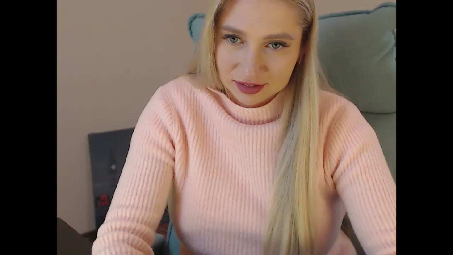 Gallery image thumbnail from Miss_Sylvia's myfreecams stream on, 04/21/2026, 15:26 image 6 of 20