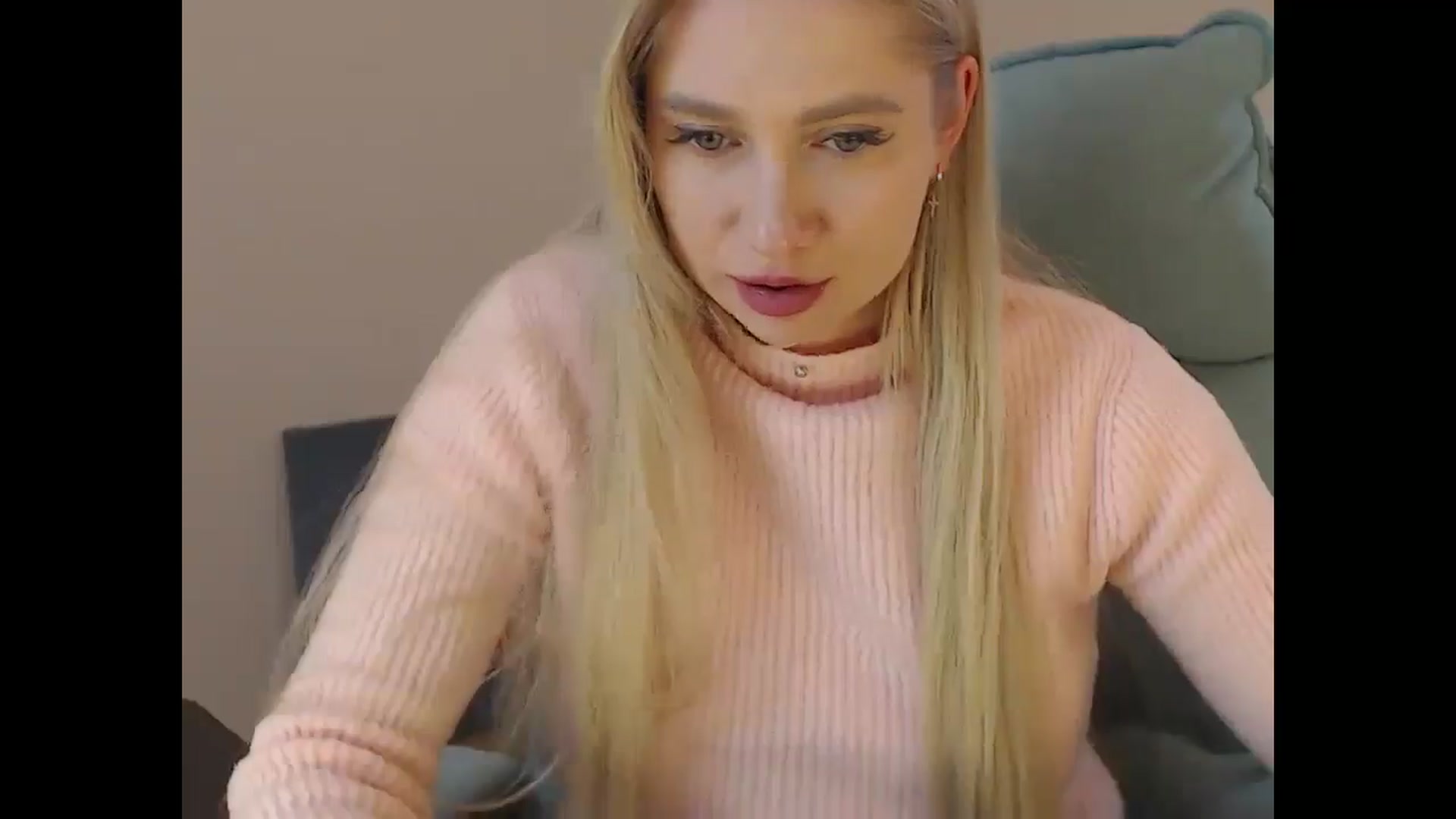 Gallery image thumbnail from Miss_Sylvia's myfreecams stream on, 04/21/2026, 15:26 image 8 of 20